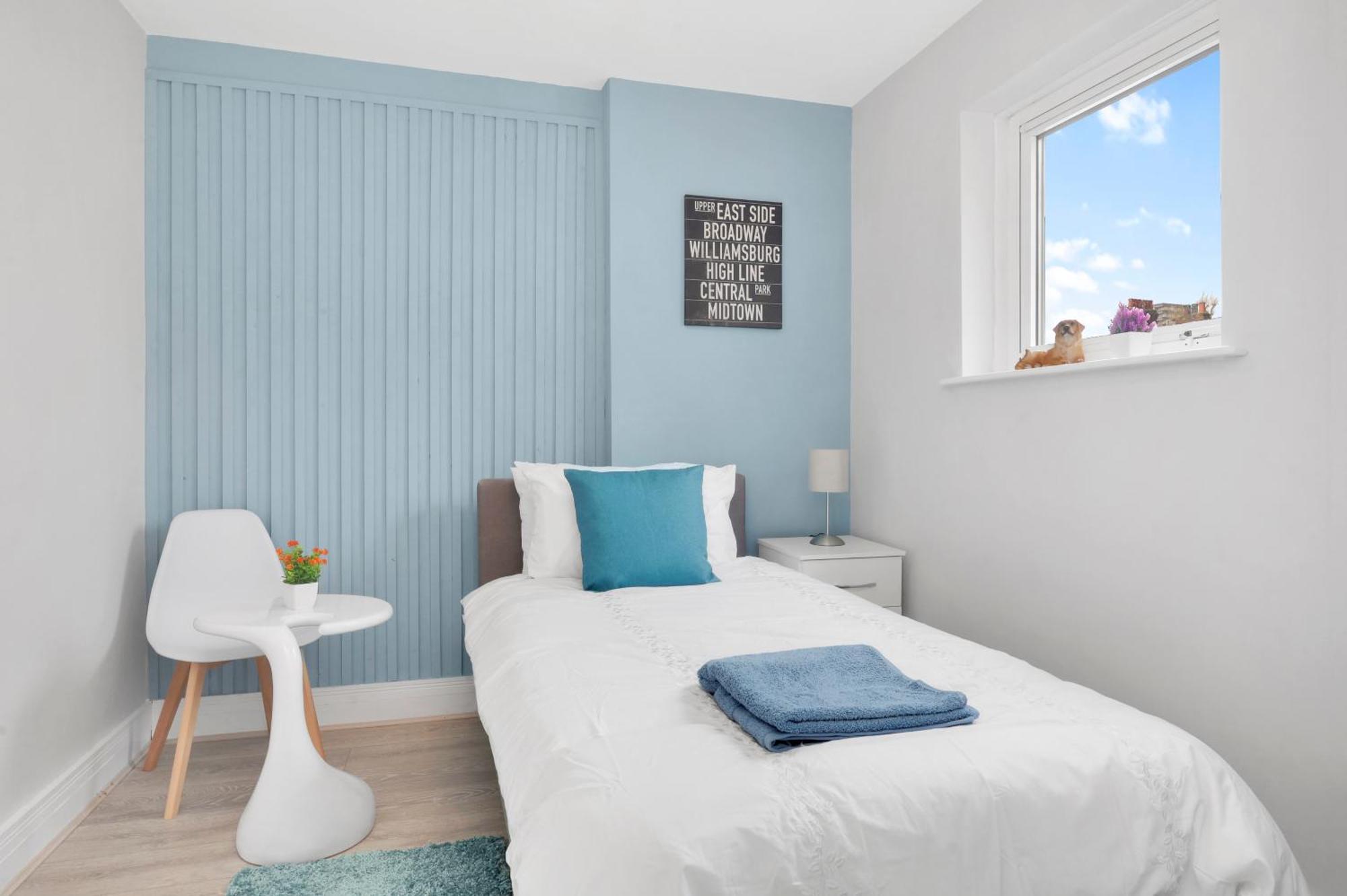 Waterside 4 Bed Apartamento *