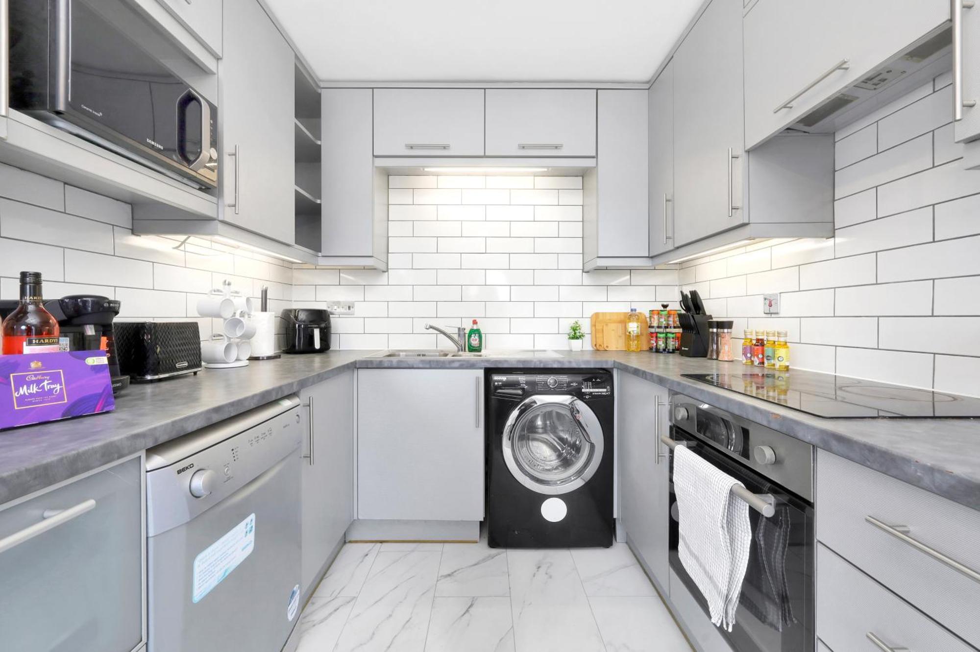 Waterside 4 Bed Apartamento