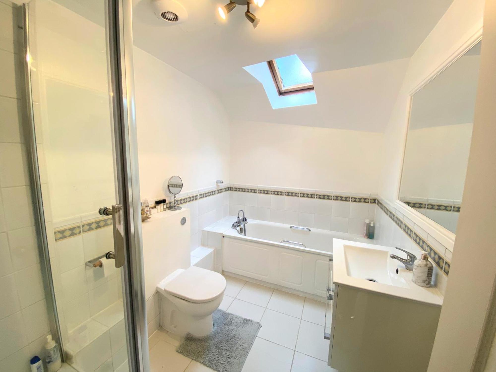 Cozy Double Next To Putney Bridge And High Street Homestay London