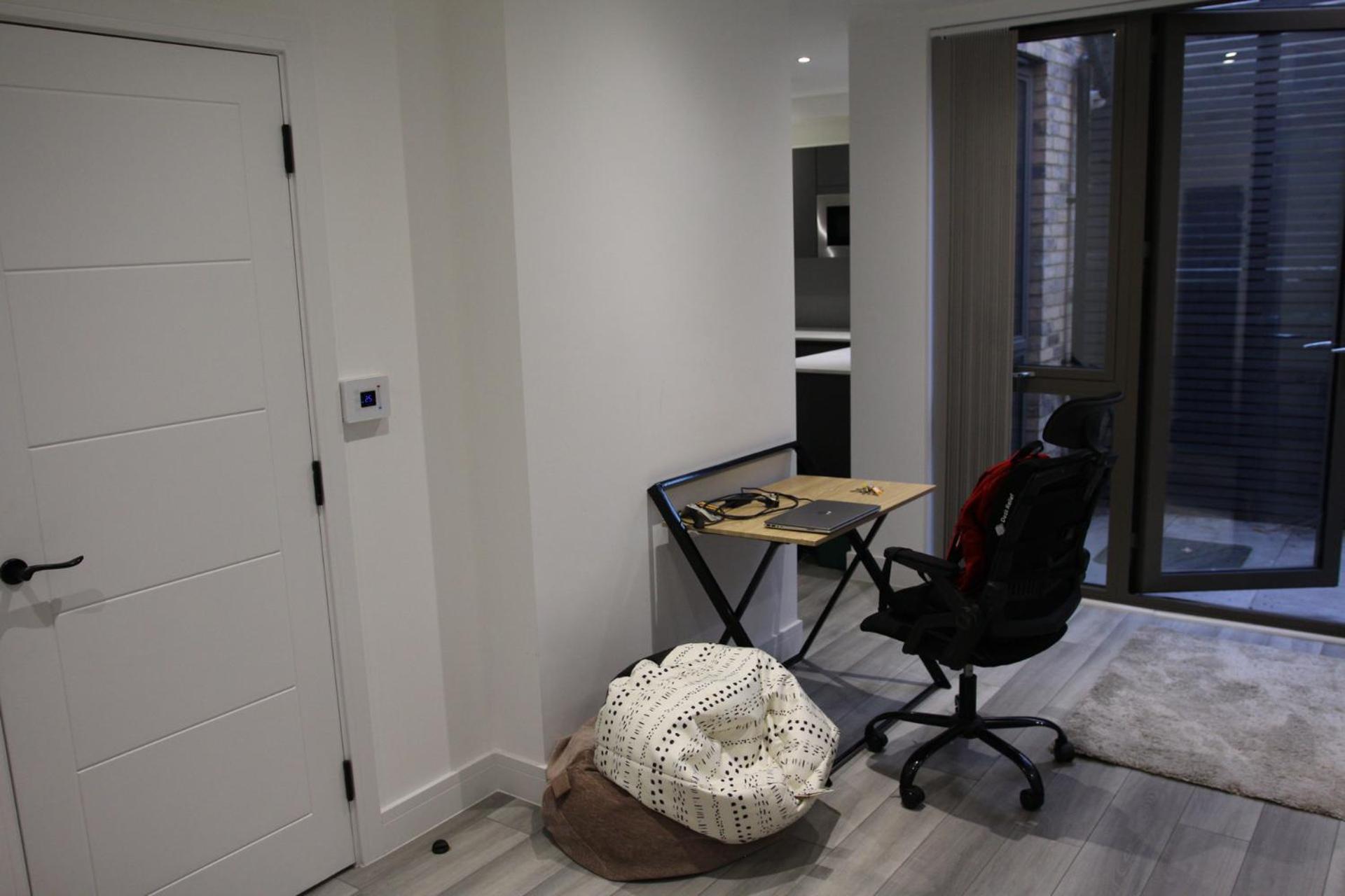 Brand New Greenwich House-heart Of London-great Connections To *