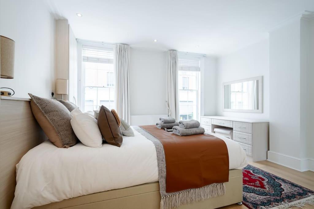 Luxury 3brs House In The Heart Of Victoria Villa