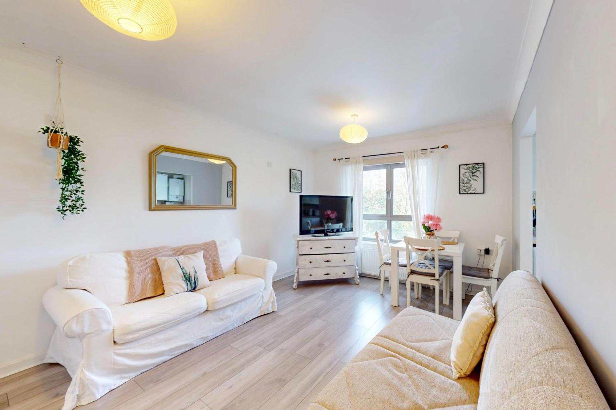Modern 1 Bd In - 5 Min To Station Apartment *