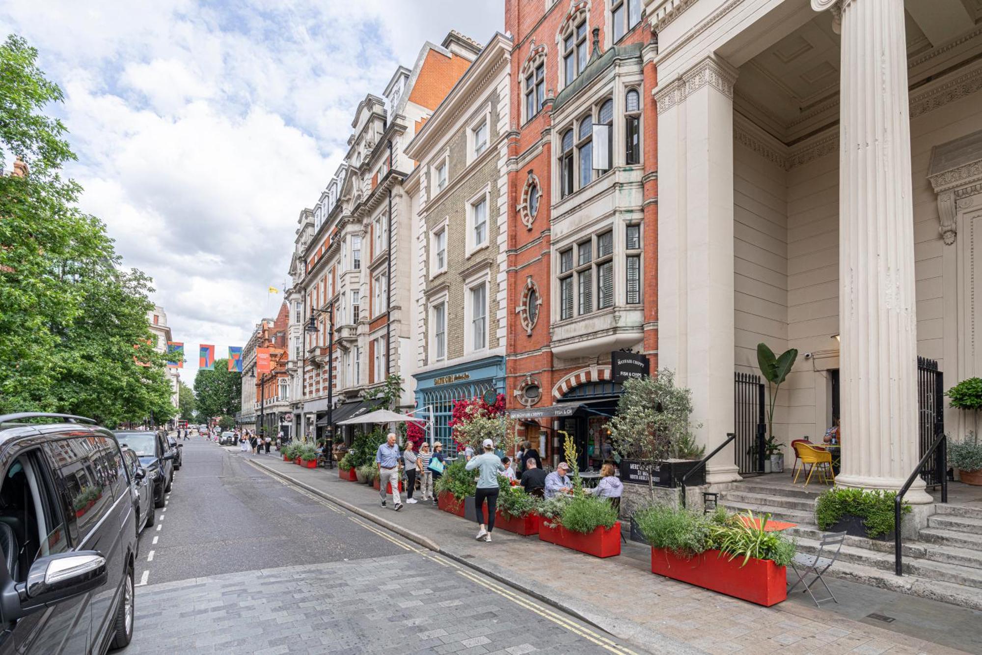 Oxford Street - Mayfair London