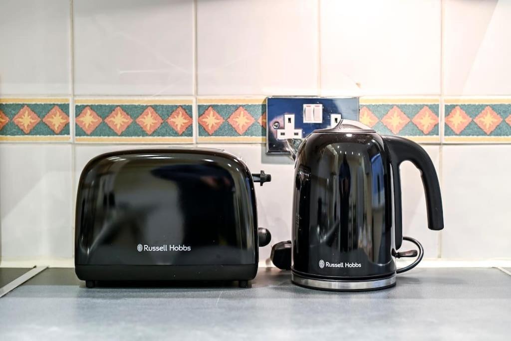 Charming In The Heart Of Paddington Apartment London