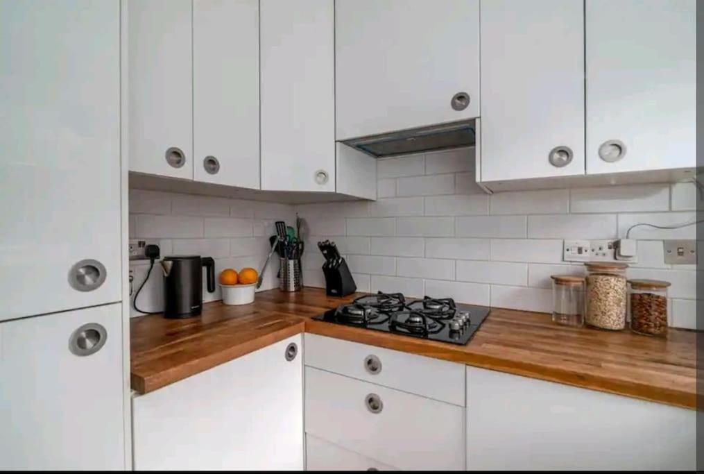 Ferienhaus 2 Bedroom Canal View, Near Kings Cross & Camden London