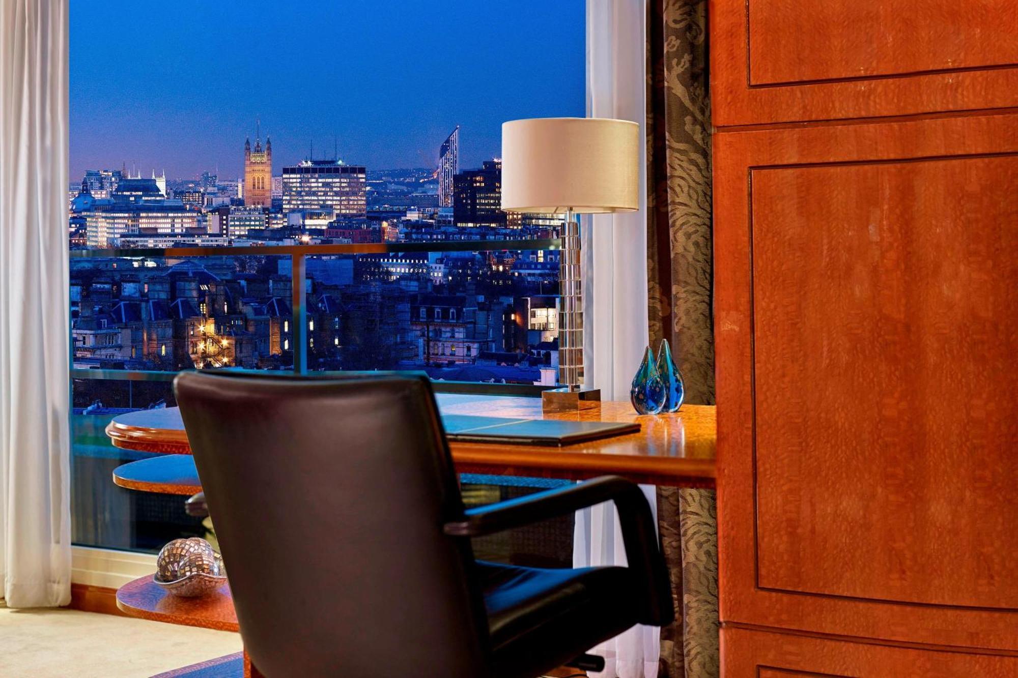 The Park Tower Knightsbridge, A Luxury Collection Hotel, 5* London