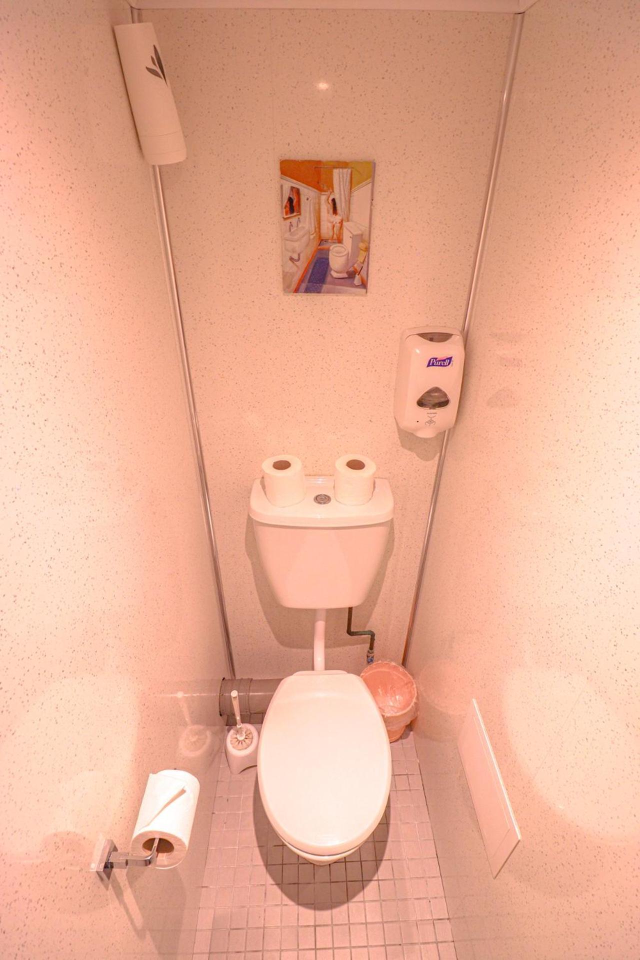 Fairway Hotel 2*