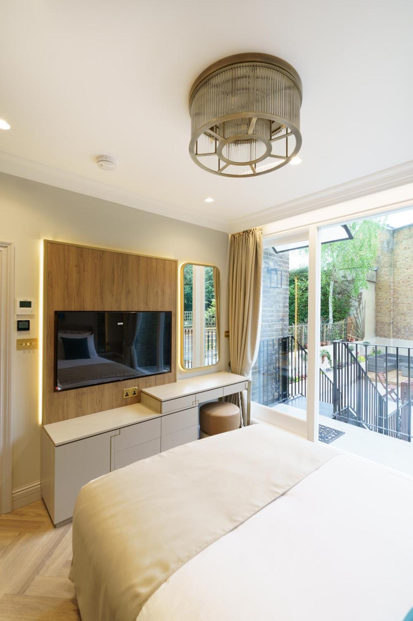 Holland Park