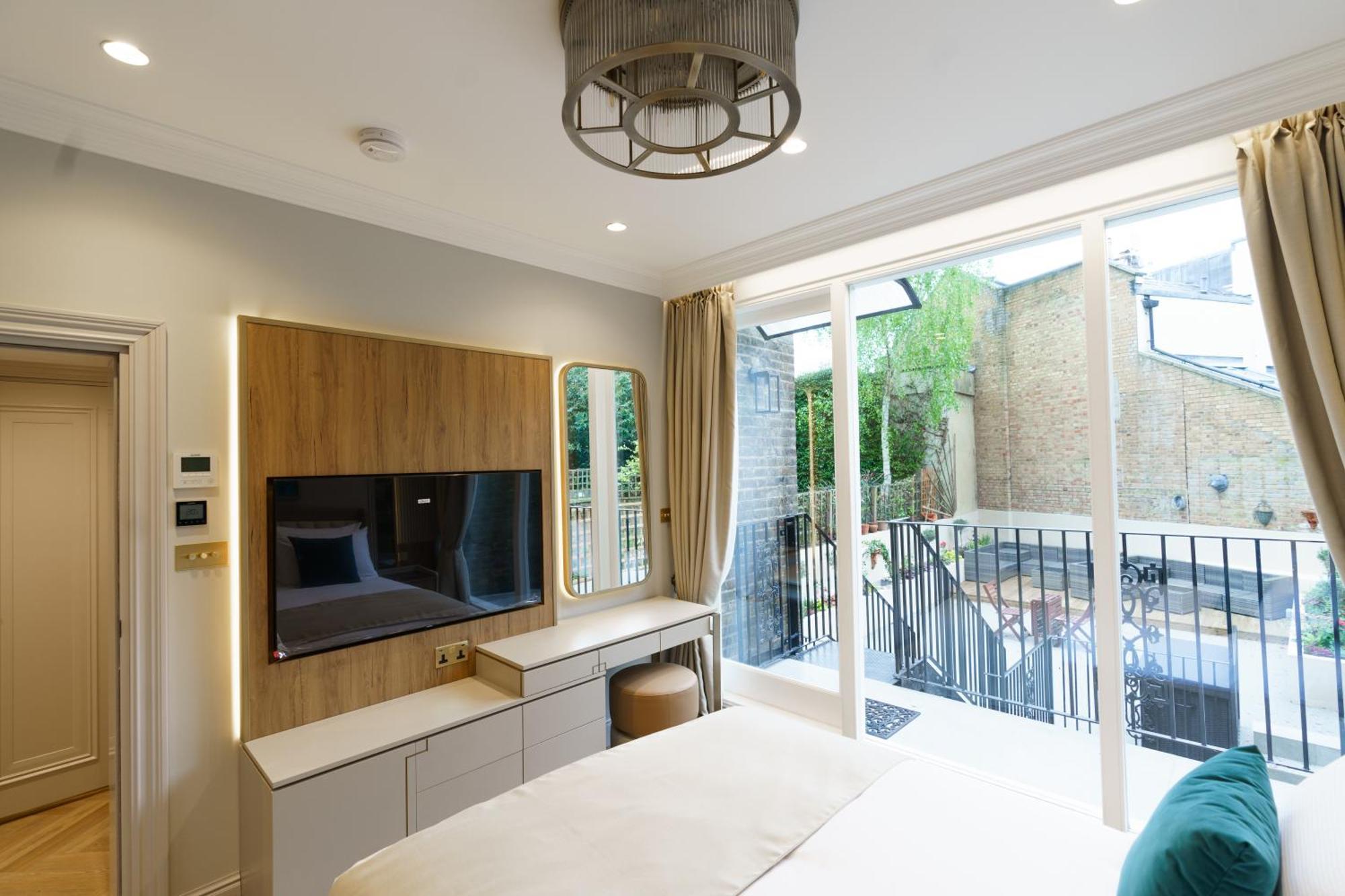 Holland Park