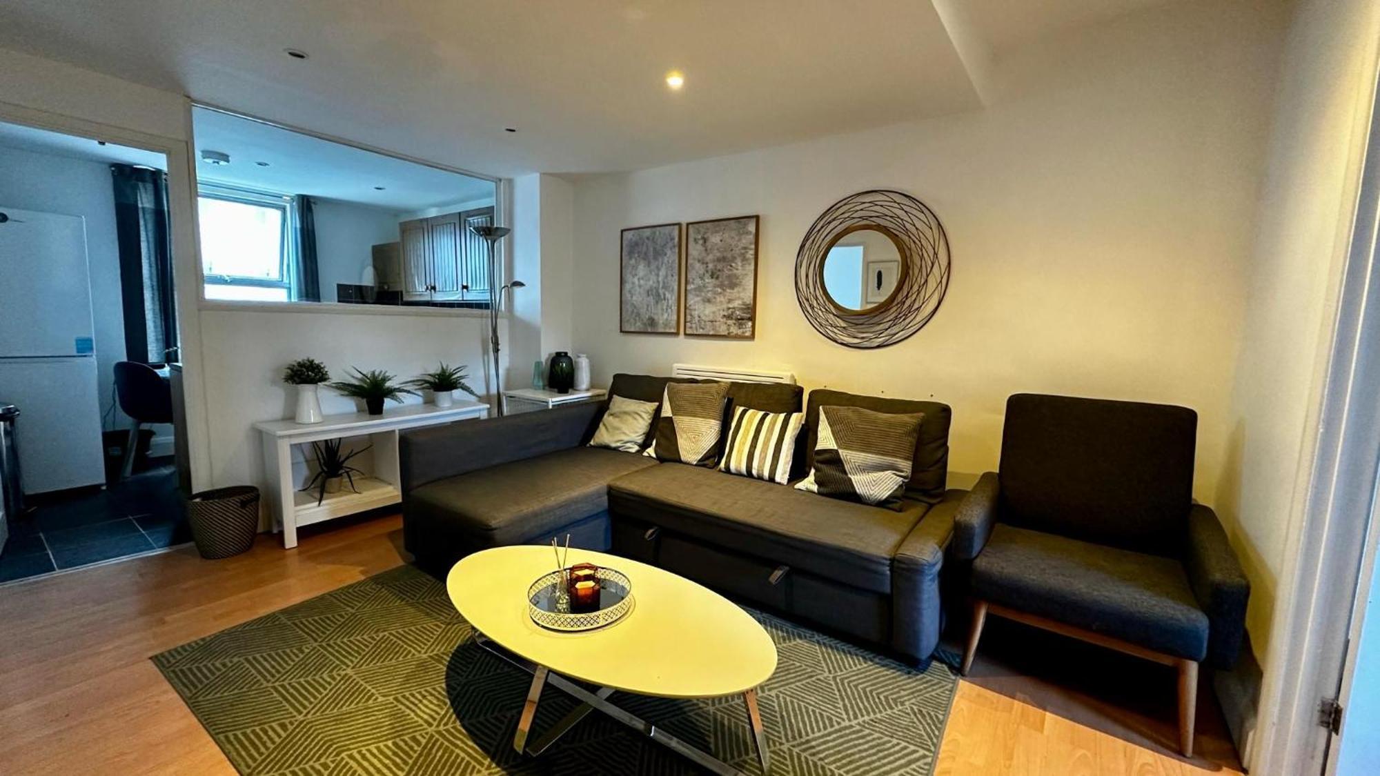 Cosy Flat Fulham Broadway Apartment