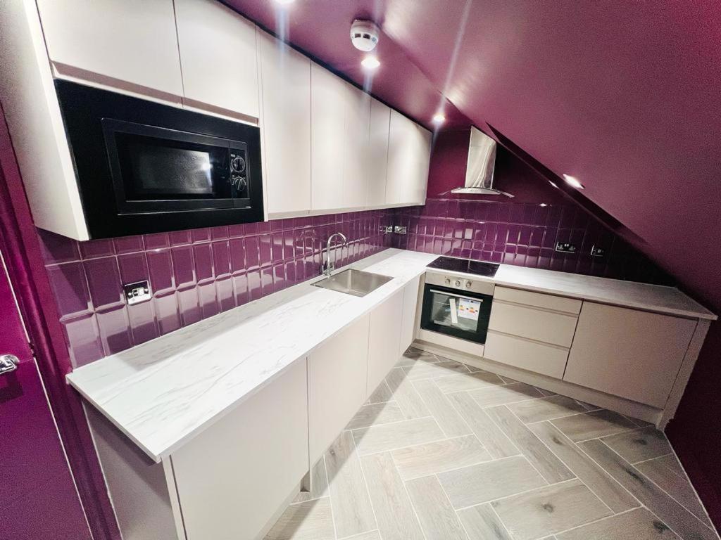 Crescent House Location Ensuites Great Value *