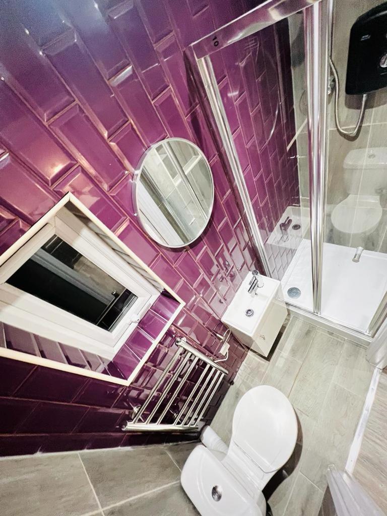 Crescent House Location Ensuites Great Value *