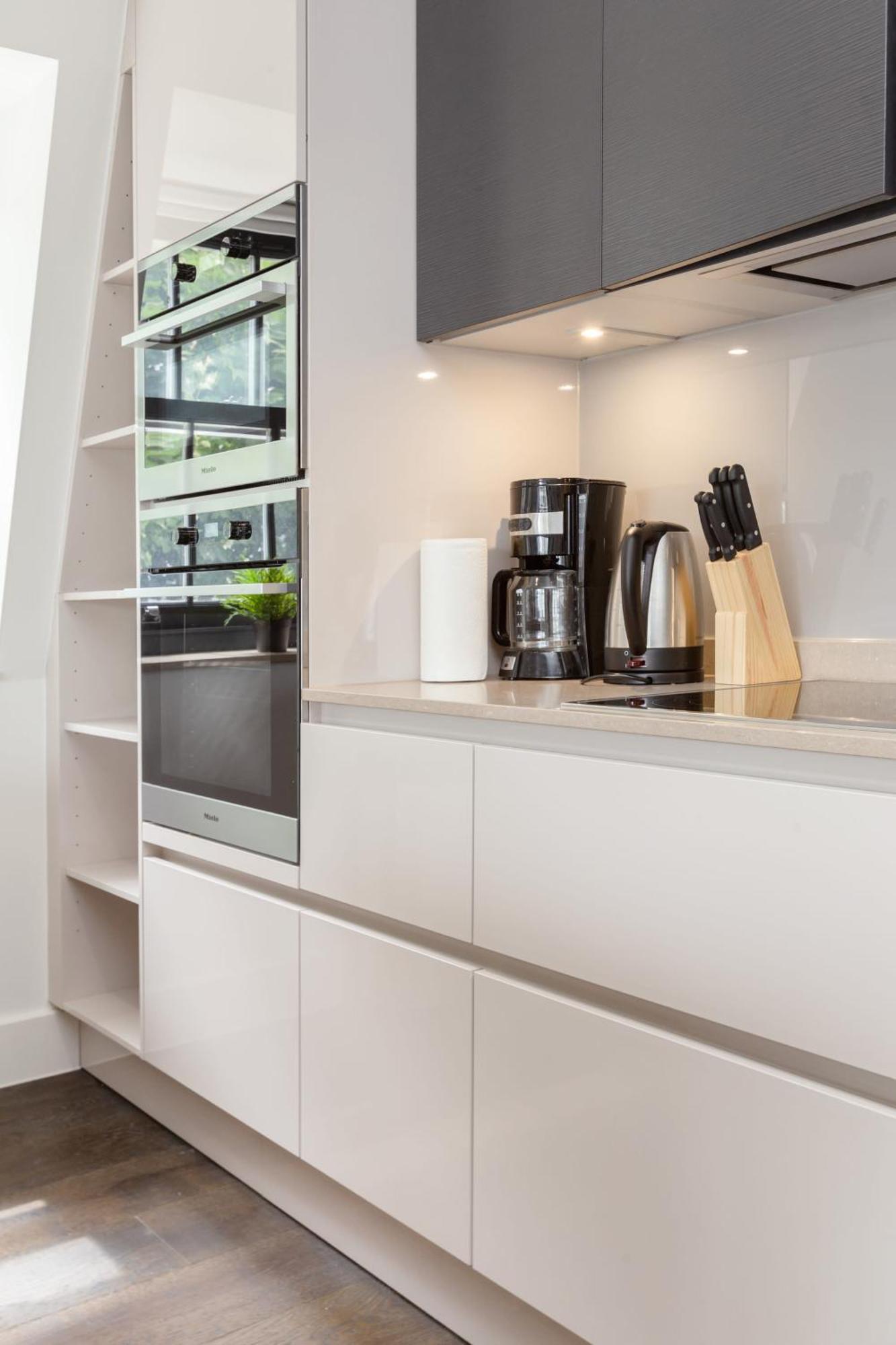 Penthouse With Private Terrace Soho - Cityapartmentstay Apartment