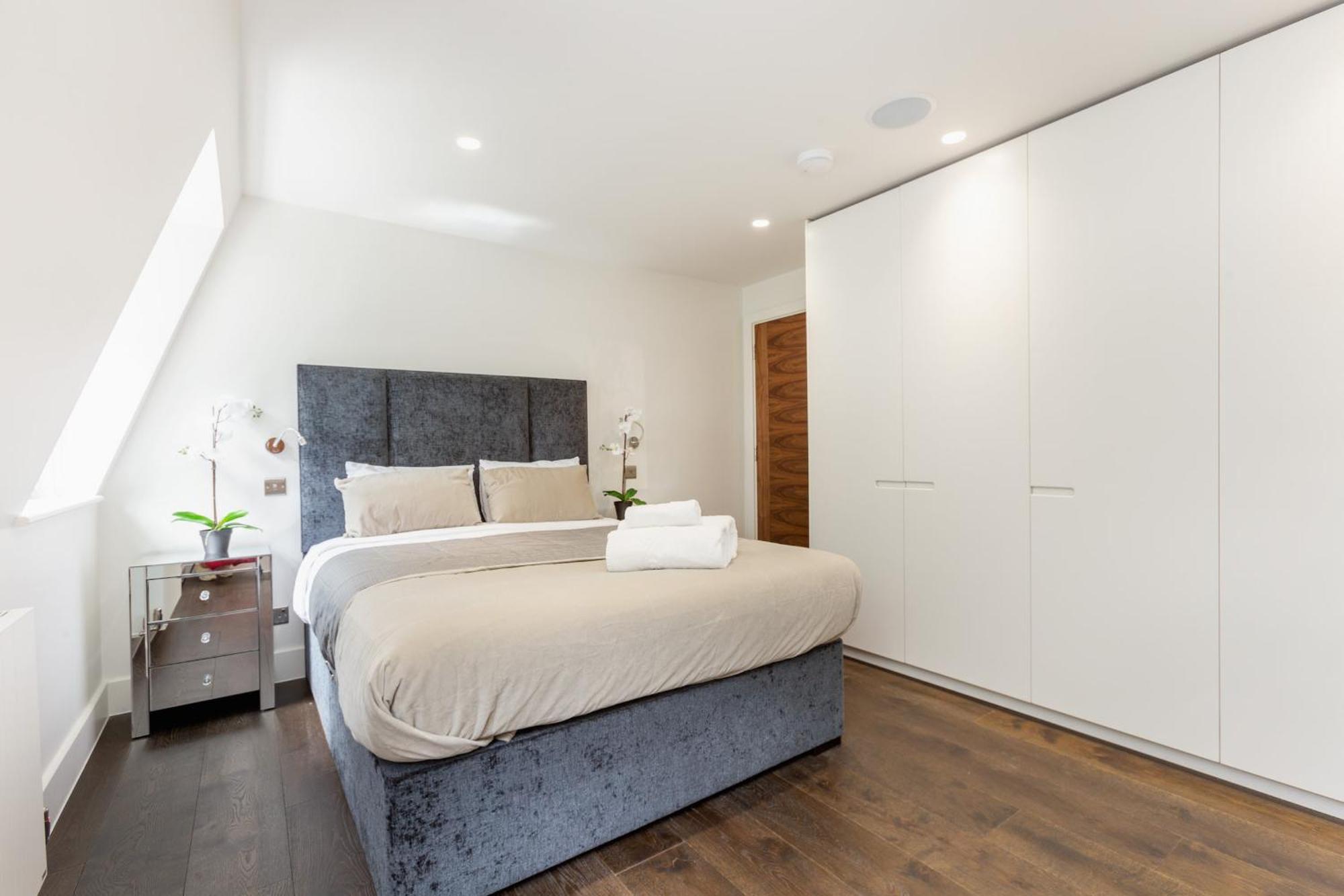 Penthouse With Private Terrace Soho - Cityapartmentstay Apartment *