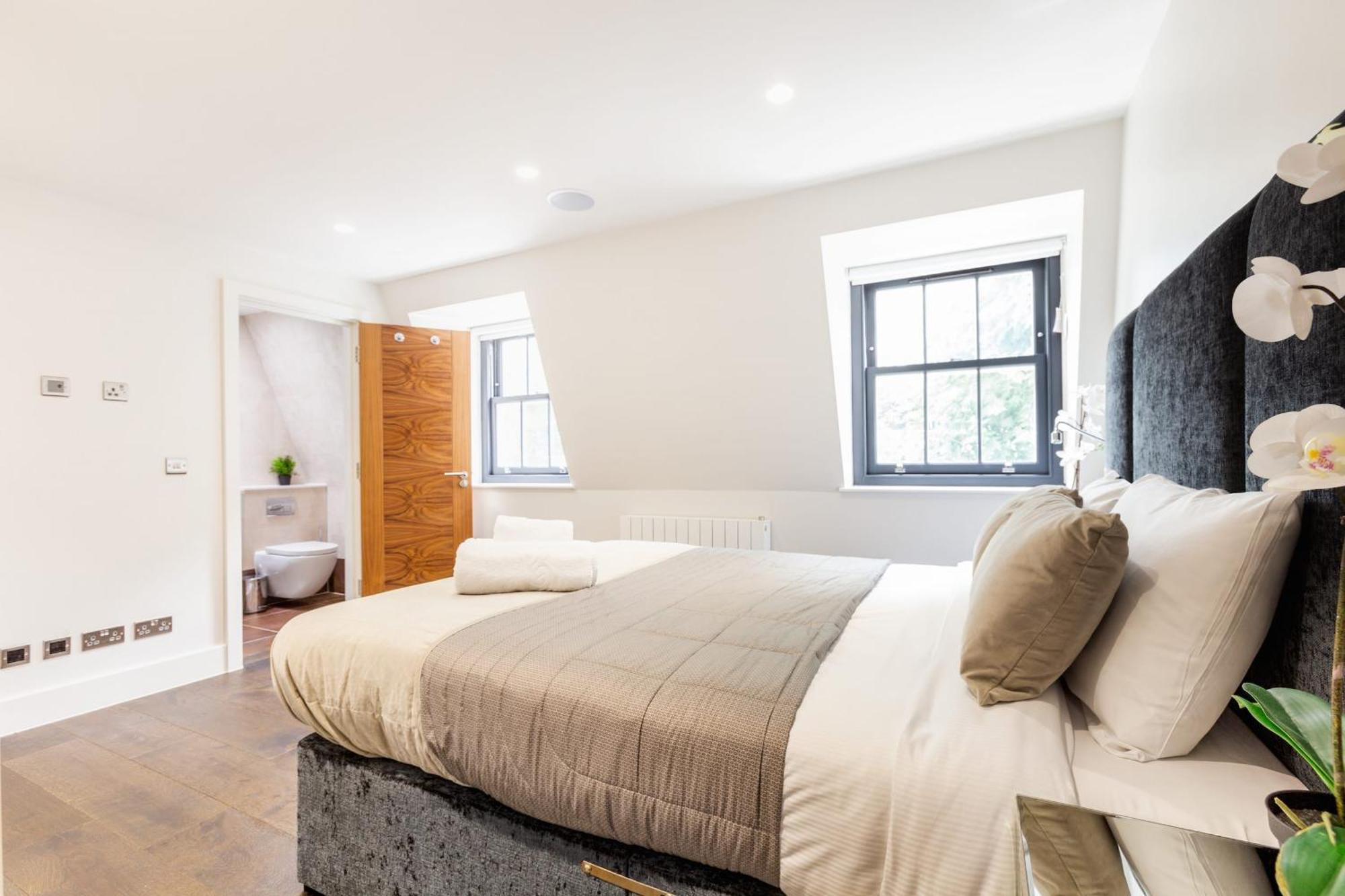 Penthouse With Private Terrace Soho - Cityapartmentstay Apartment London