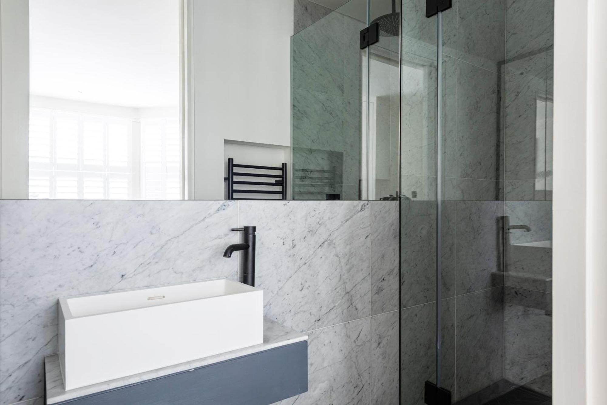Apartment Ivy Radnor Walk Pro-managed London