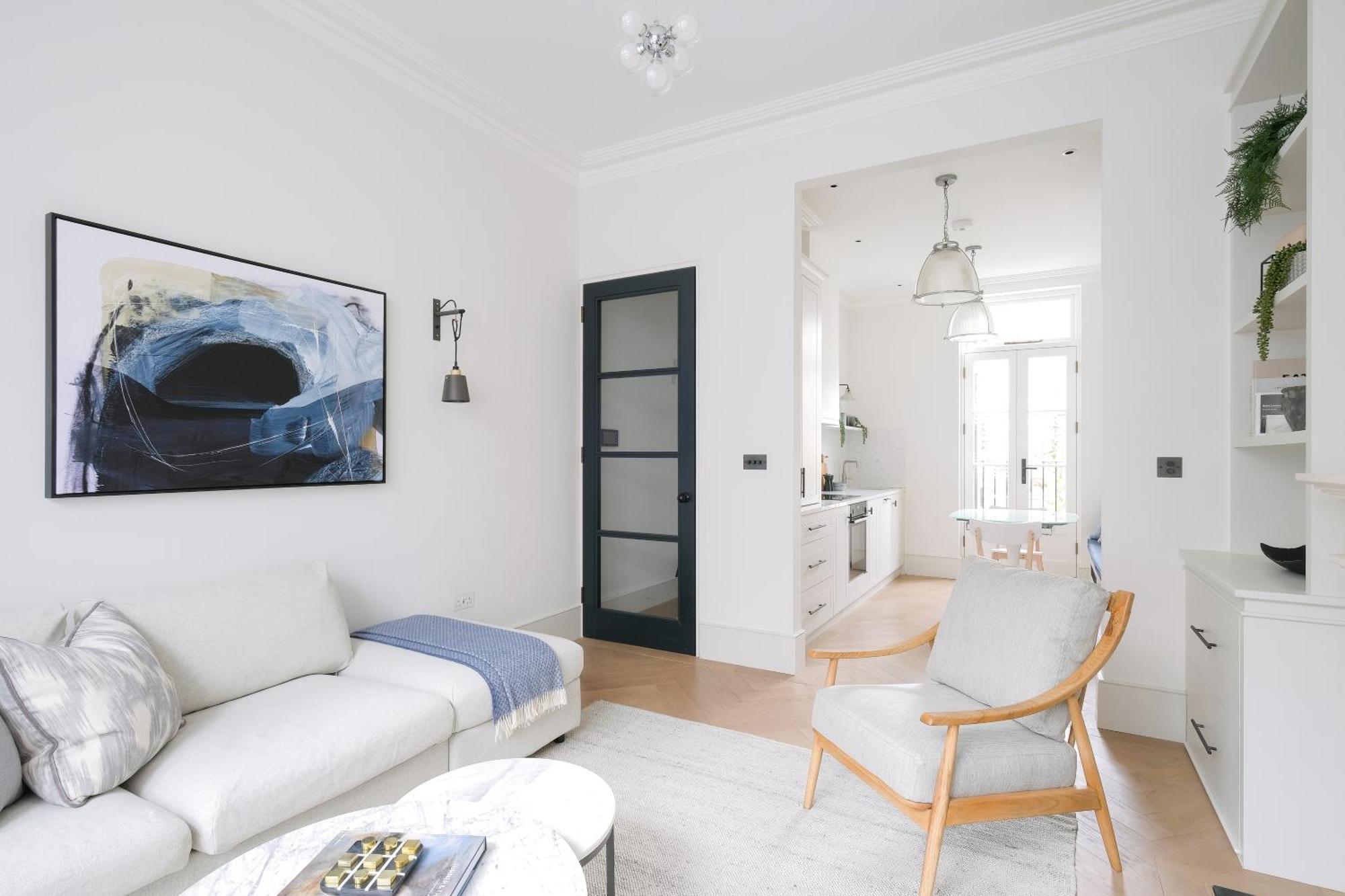 Ivy Radnor Walk Pro-managed * London