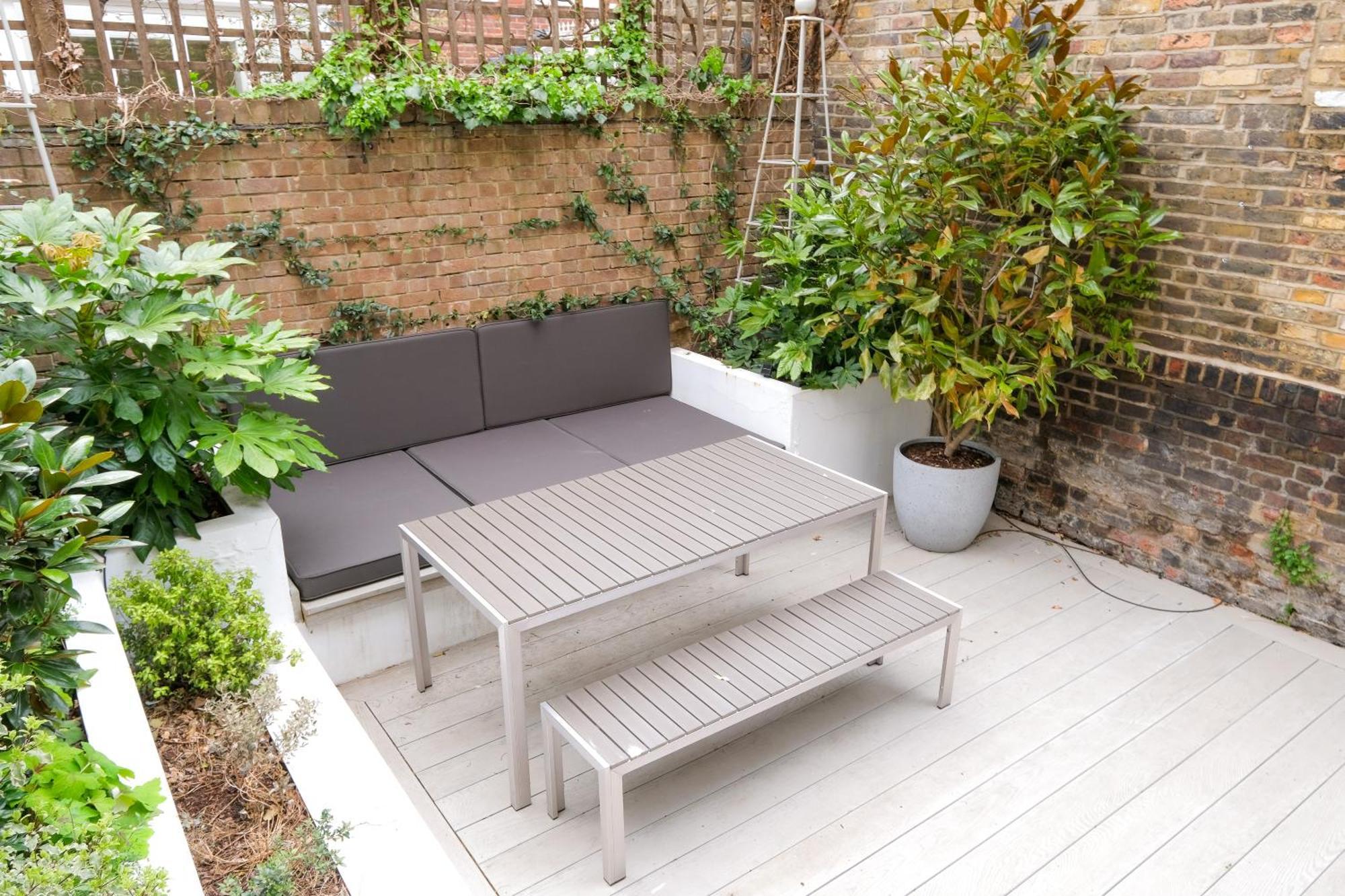 Apartment Ivy Radnor Walk Pro-managed *