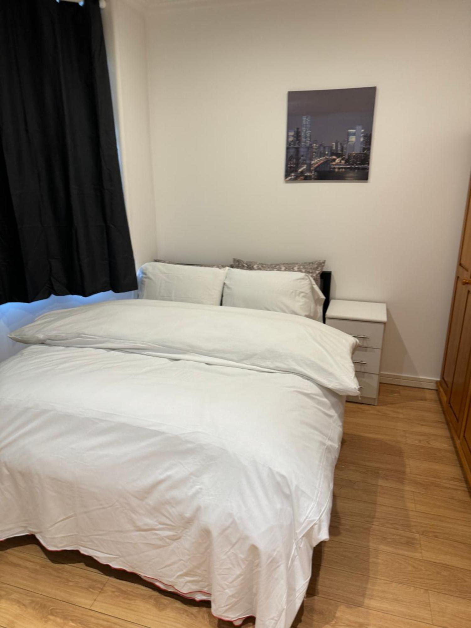 Privatunterkunft Luxurious Double London