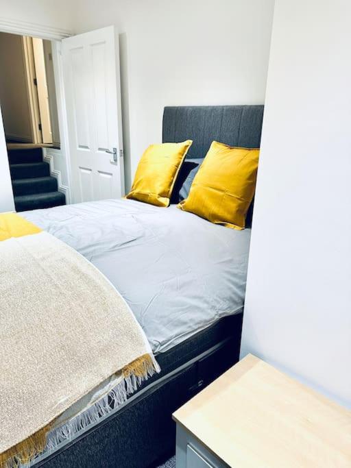 Modern 2 Bedroom Flat In Balham Apartment London