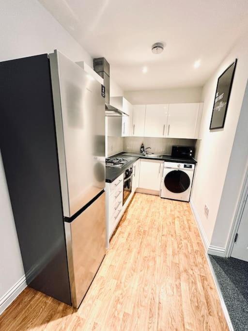 Apartment Modern 2 Bedroom Flat In Balham *