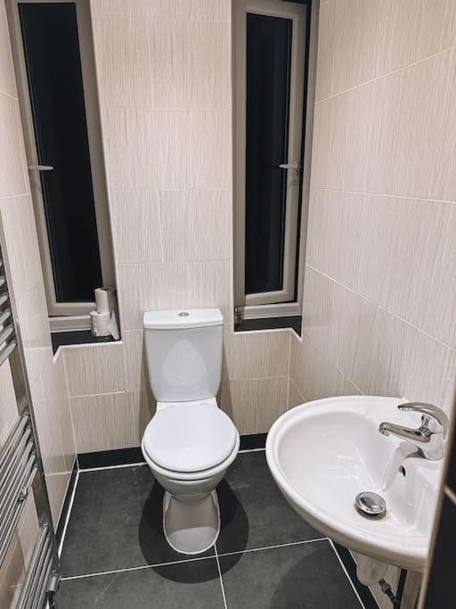 Apartment Modern 2 Bedroom Flat In Balham *