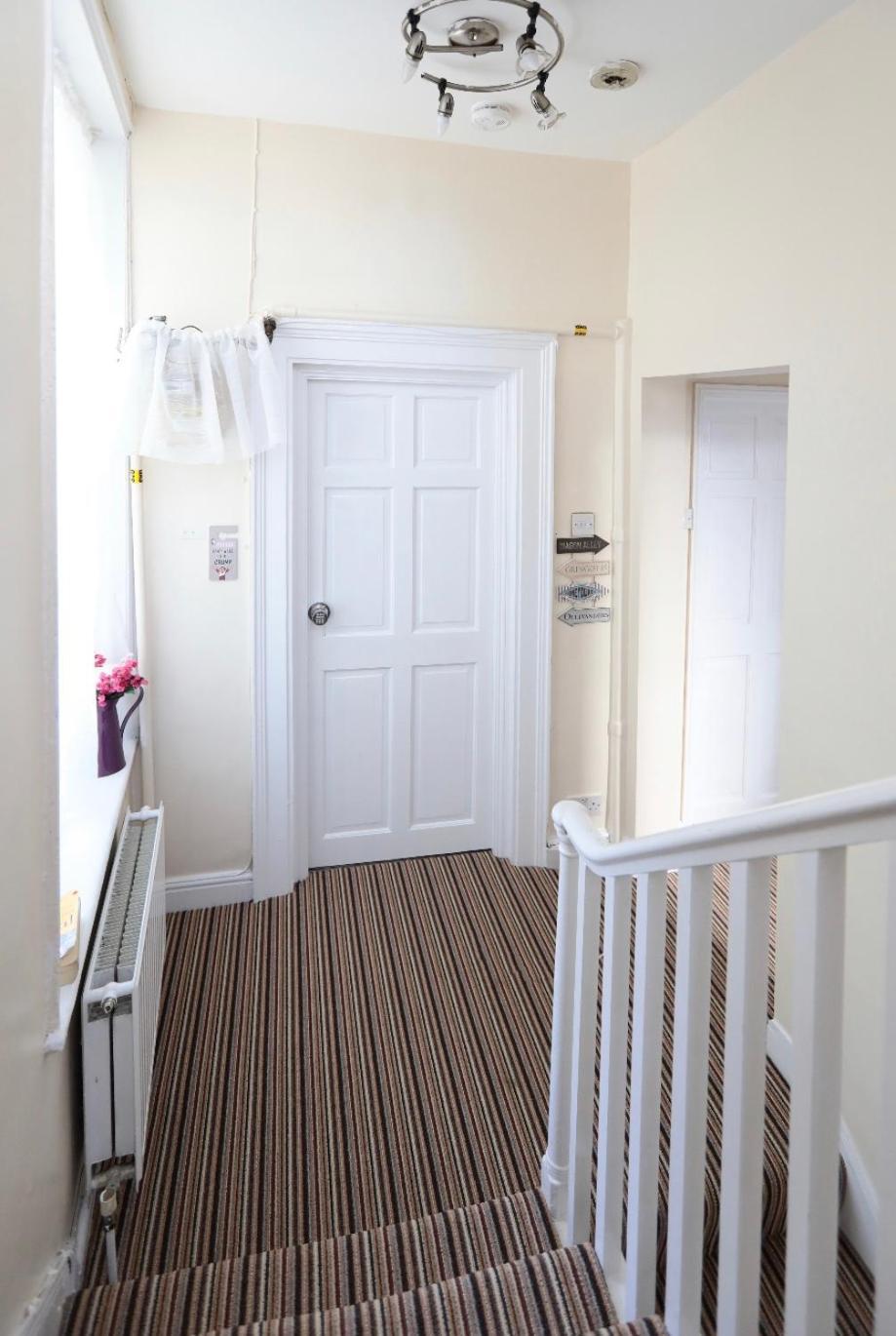 Lord Merit King's Cross Grays Road Guest house *