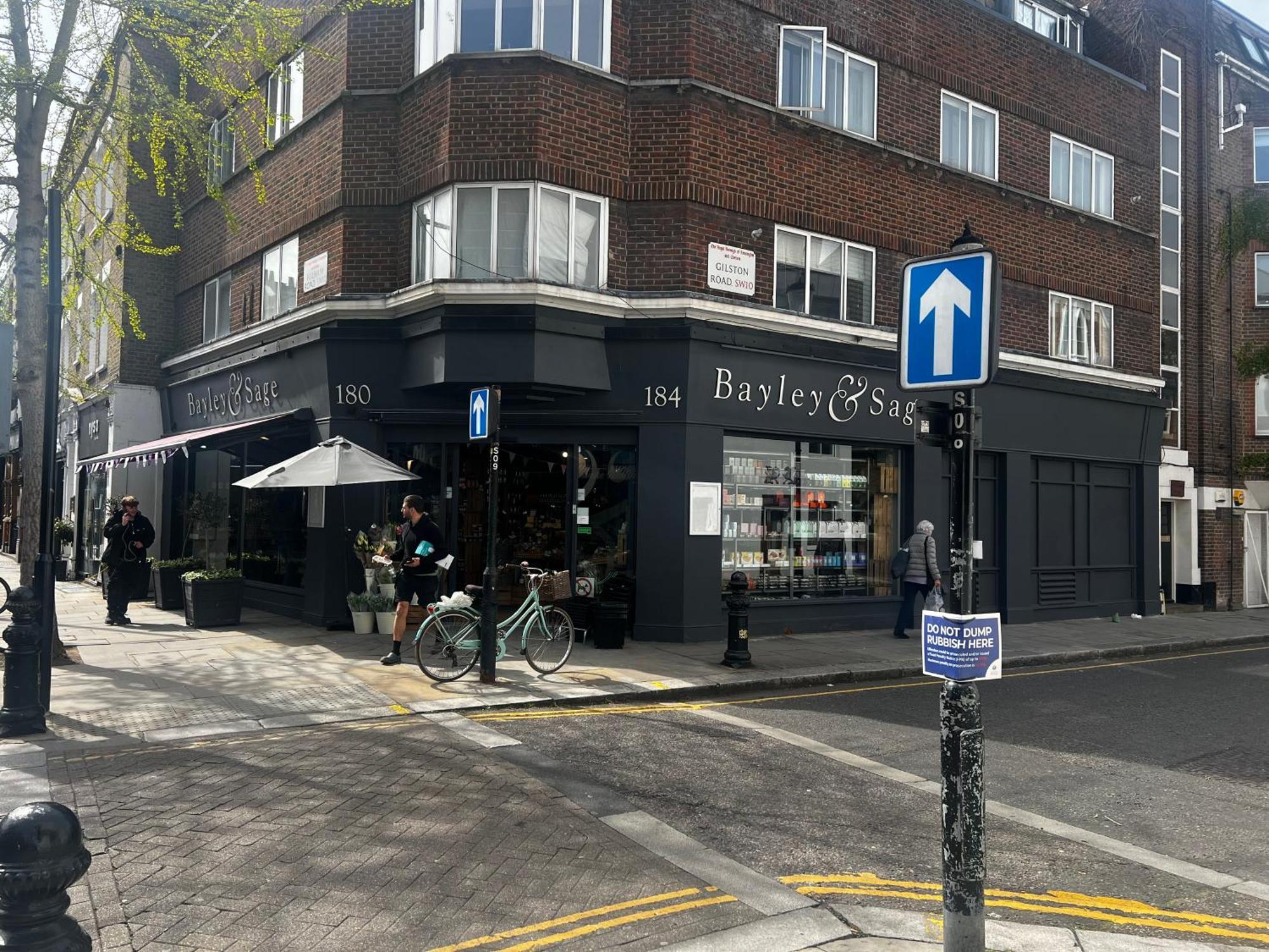 Charming One Bedroom Flat Chelsea Apartment *