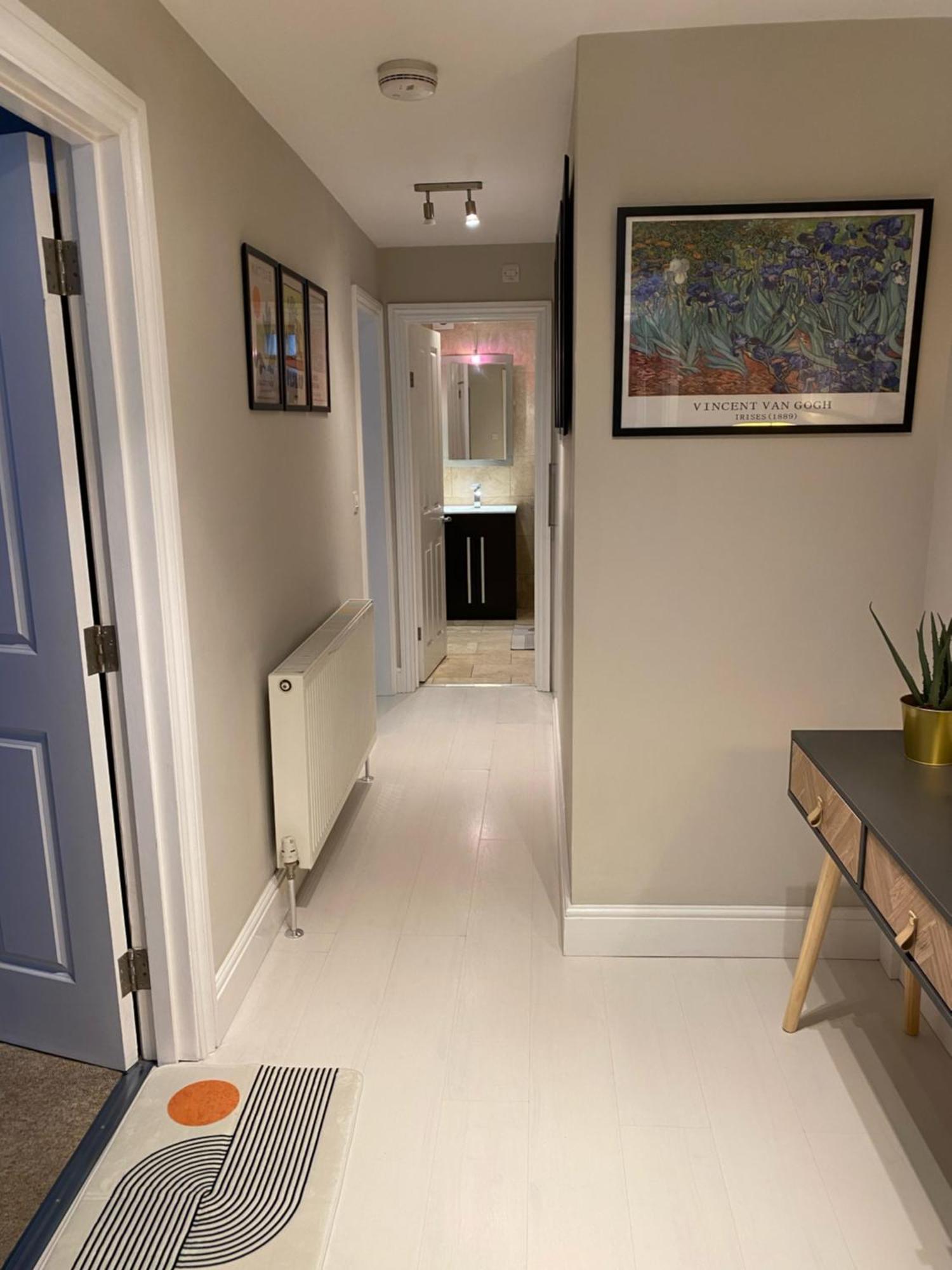 Boutique Putney Riverside Apartment London