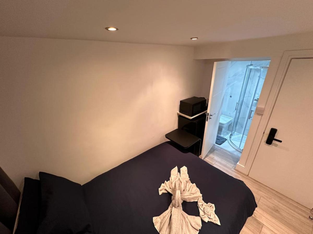 Zone1 - Bath Guest house *