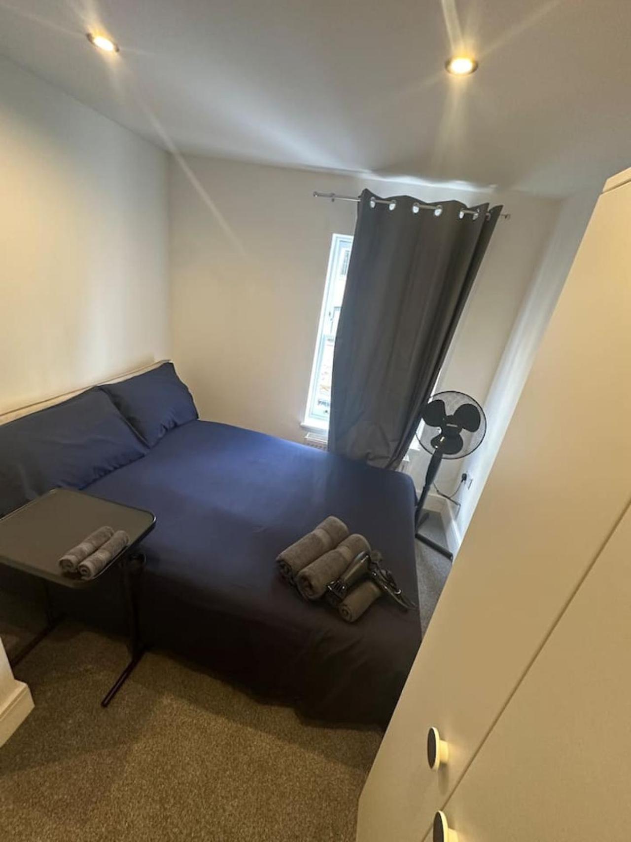 Piccadilly Circus 15minutes Away Guest house