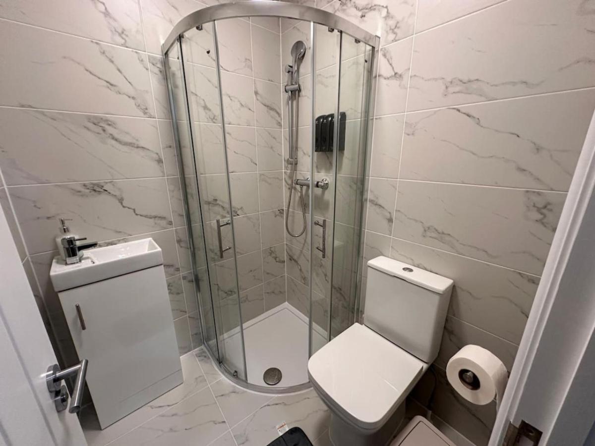 Westminster Nearby Zone1 Guest house