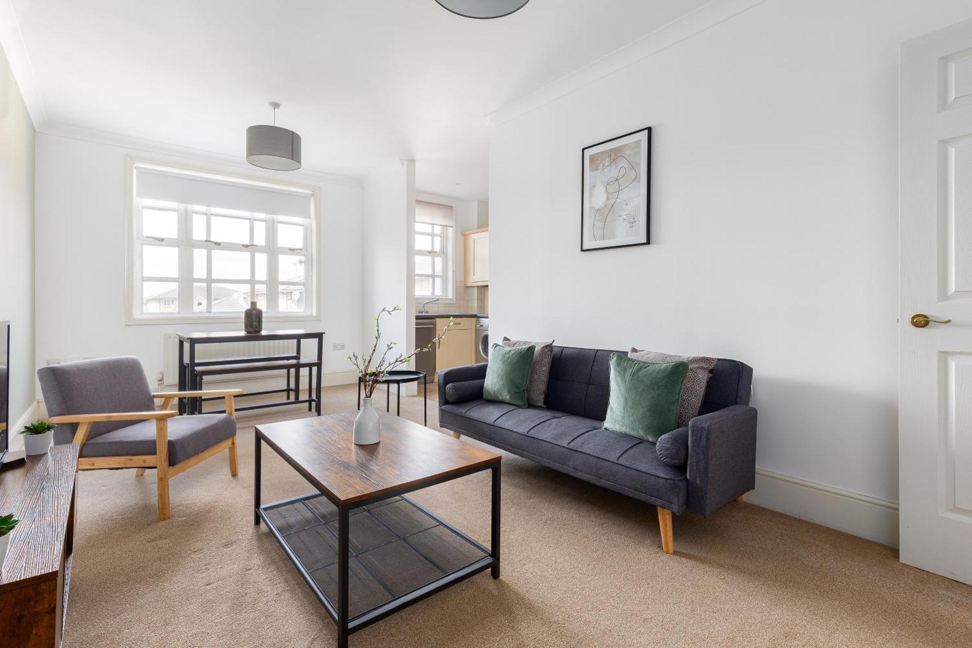 The Hackney Flat - Dnu * London