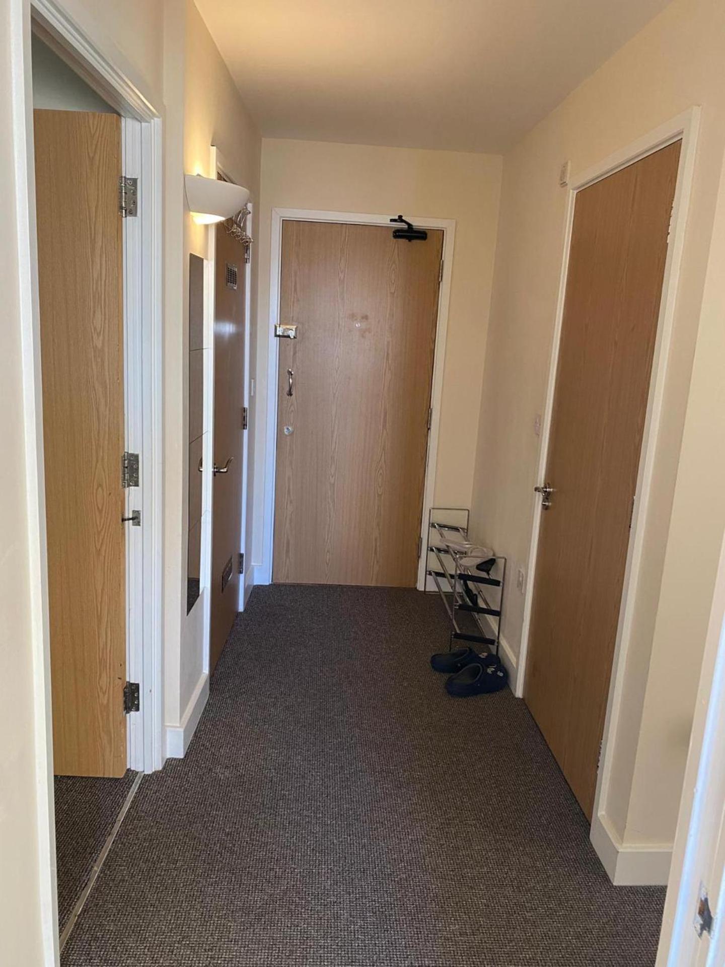 Stunning 2-bed In Apartment London