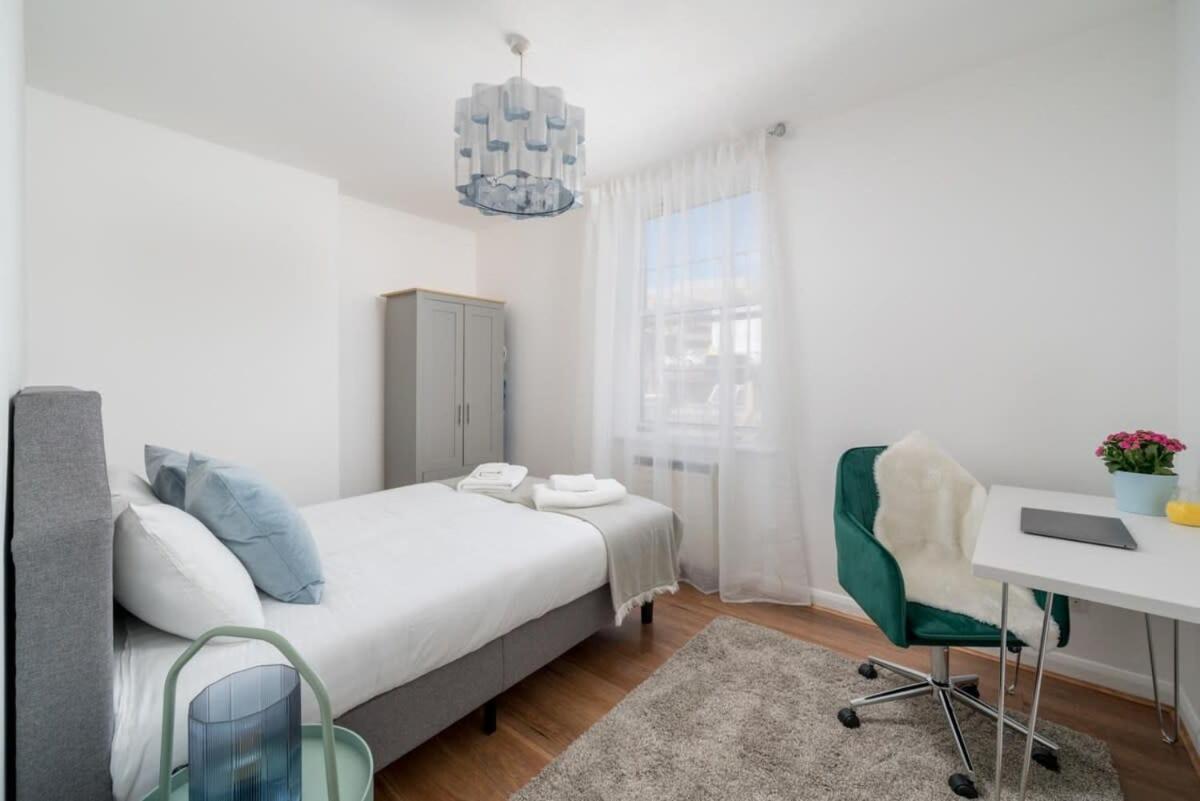 City Of Lovely Two Bedroom Apartamento Londres