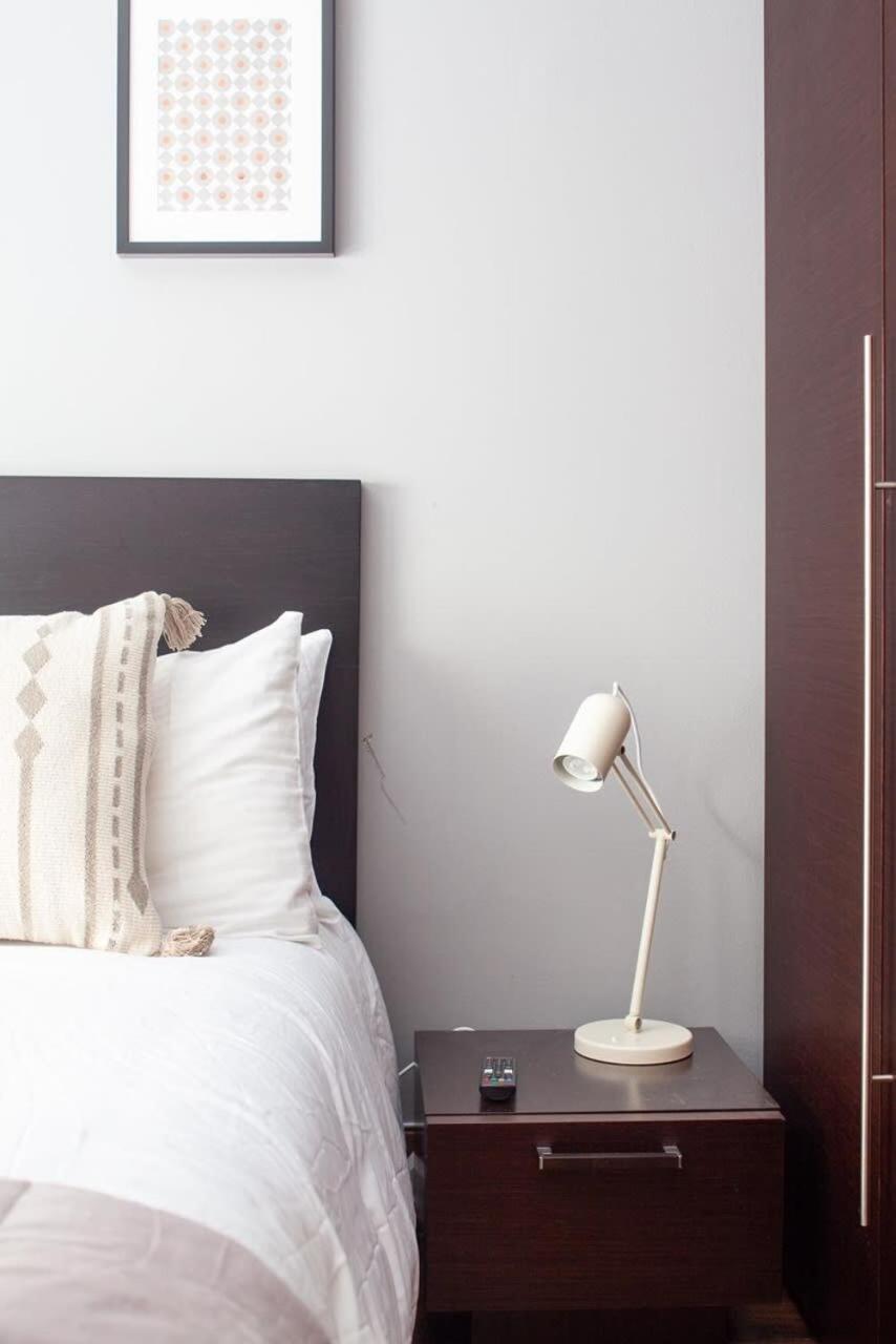 Modern And Comfortable Air-conditioned 2br Flat * London