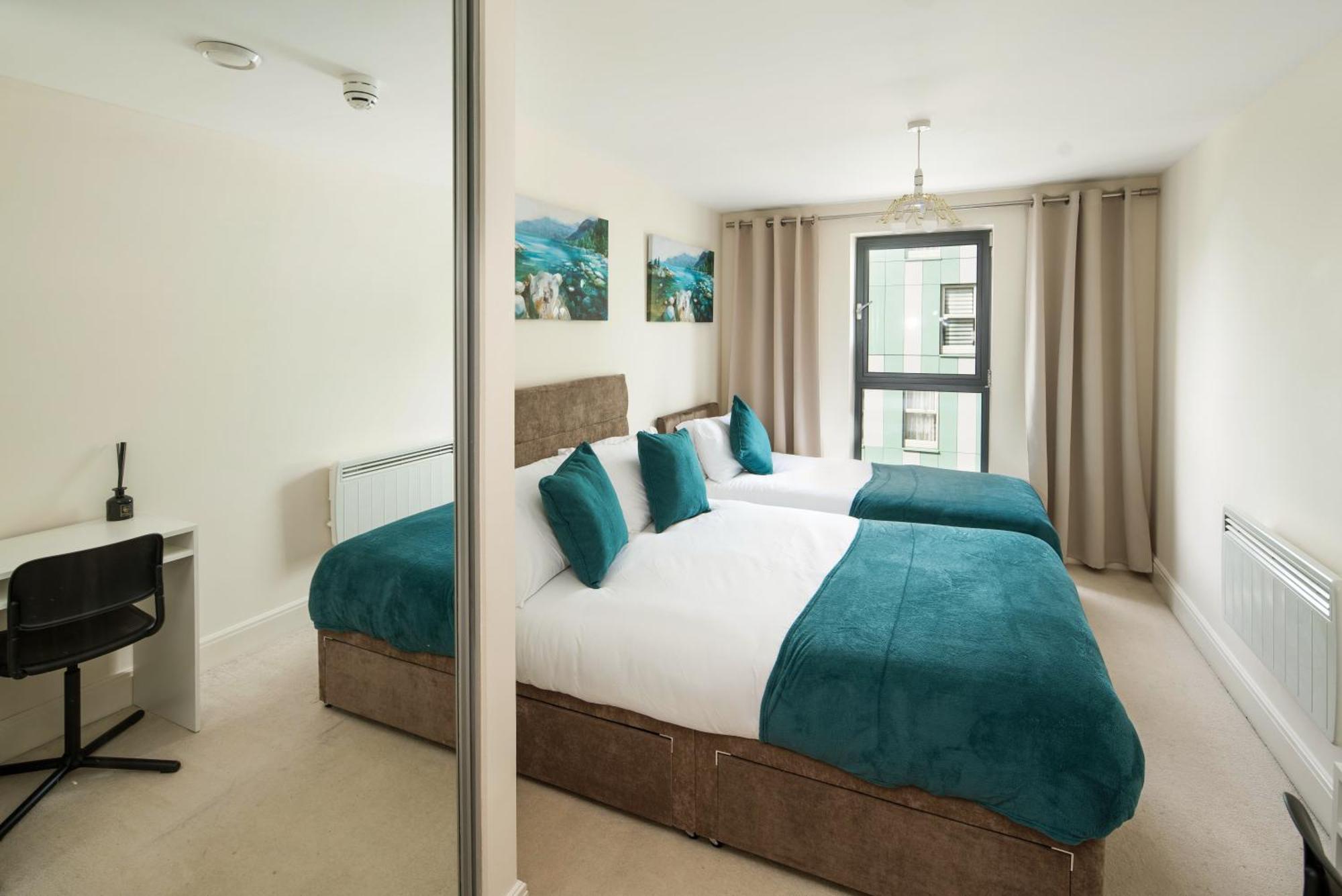 Stylish Near * London