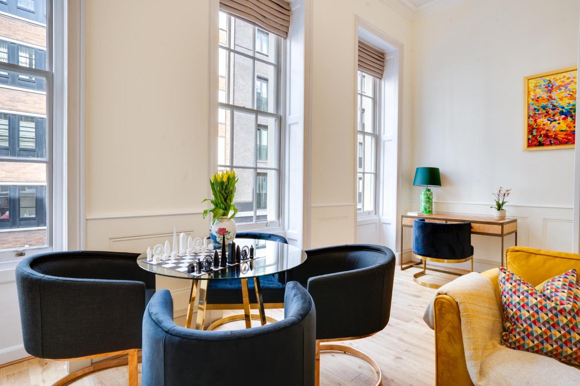 Apartment Designer Retreat By Park London
