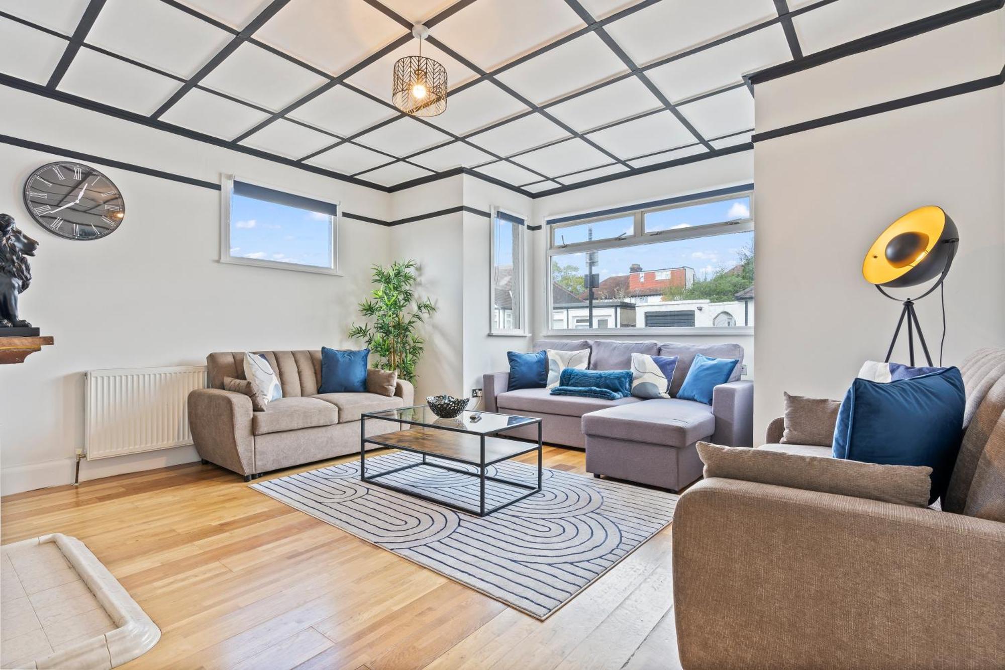 Heart Of Acton - Perfect For Large Groups Apartment London