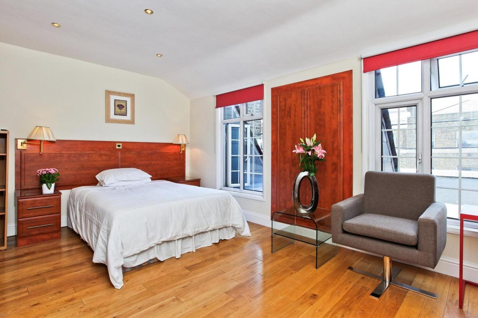 Apartment Baker Street London