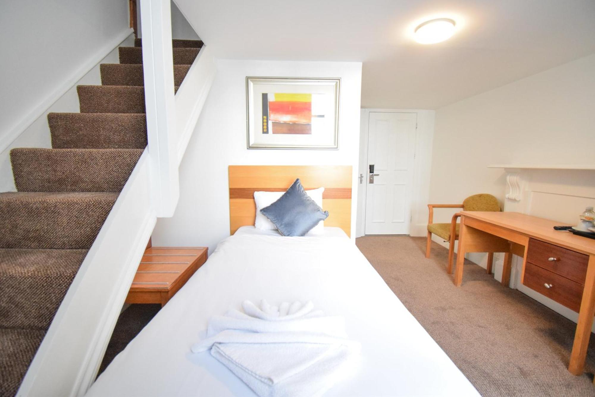 Hotel Pembridge Palace London