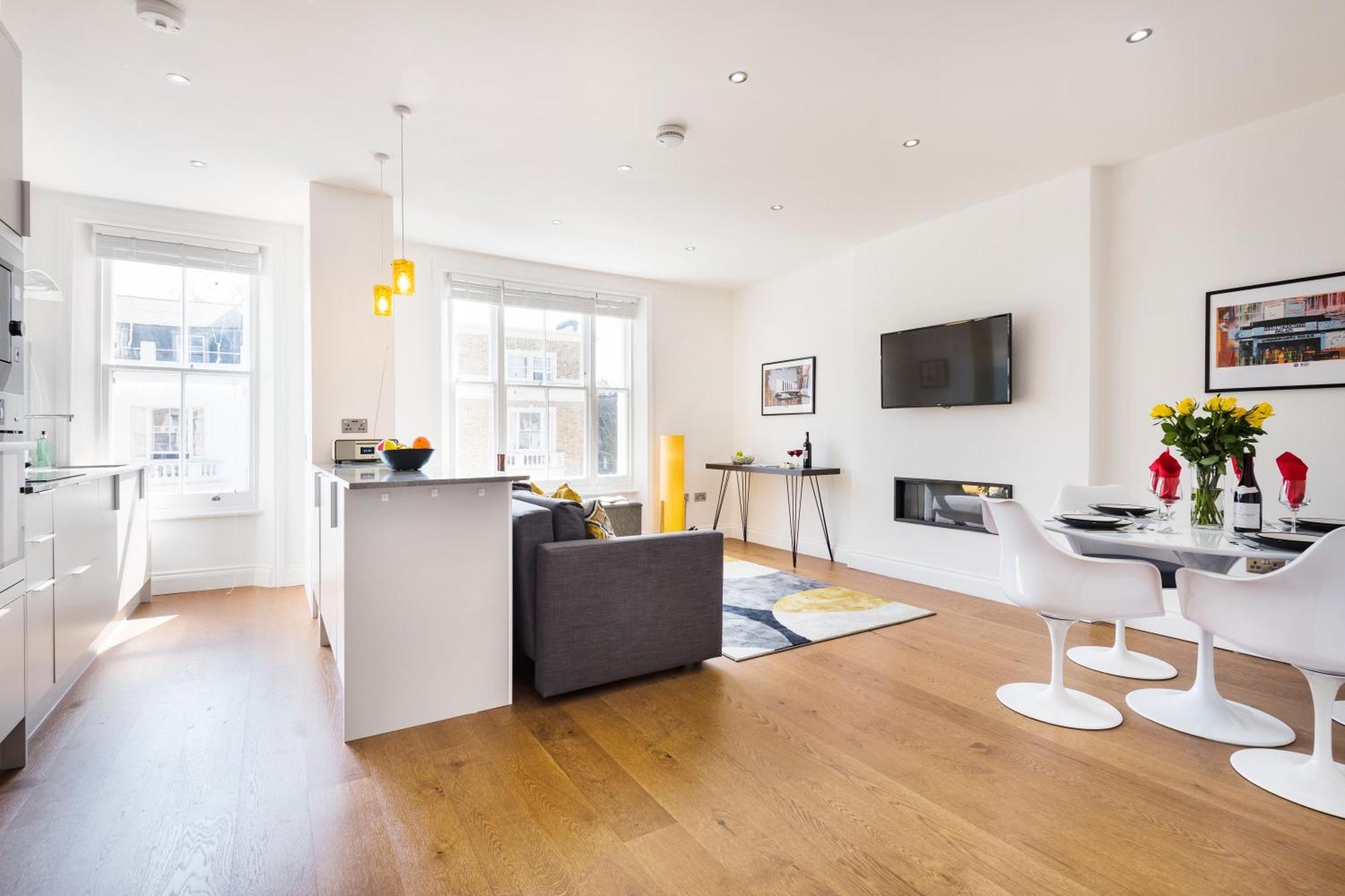 Apartment Bright And Modern Earls Court Gem