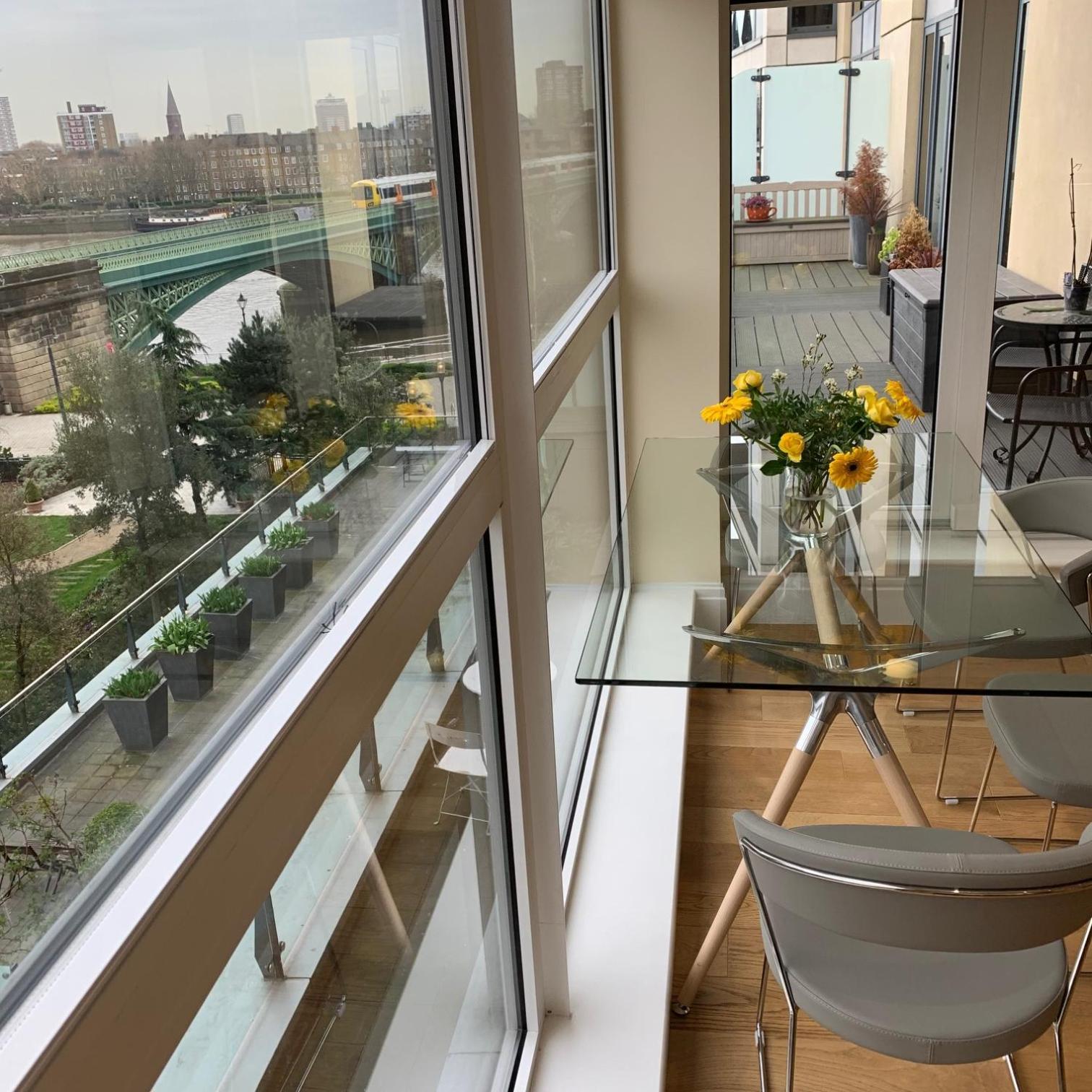 Thames View Apartment, Imperial Wharf