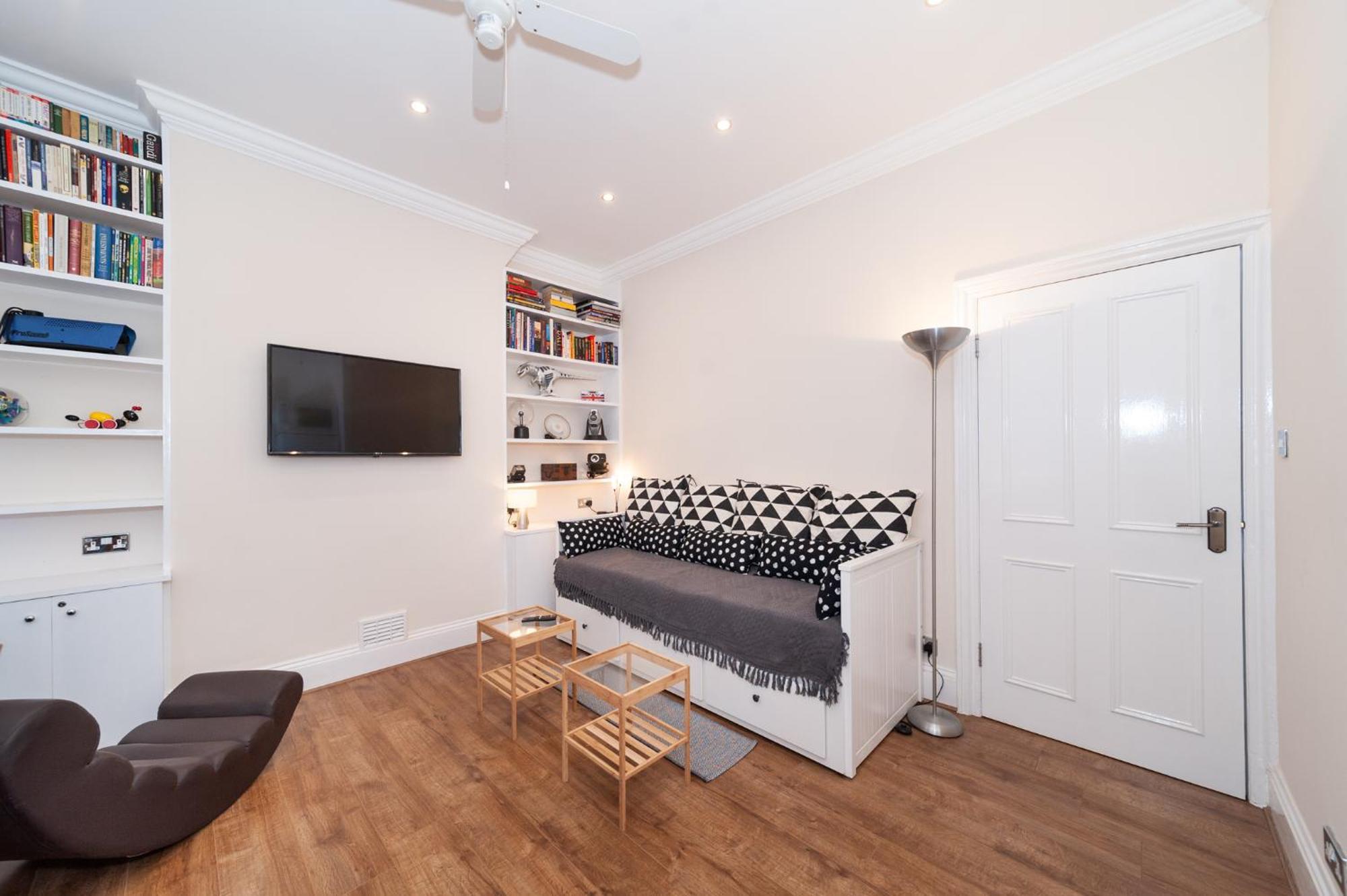 - Great Location London