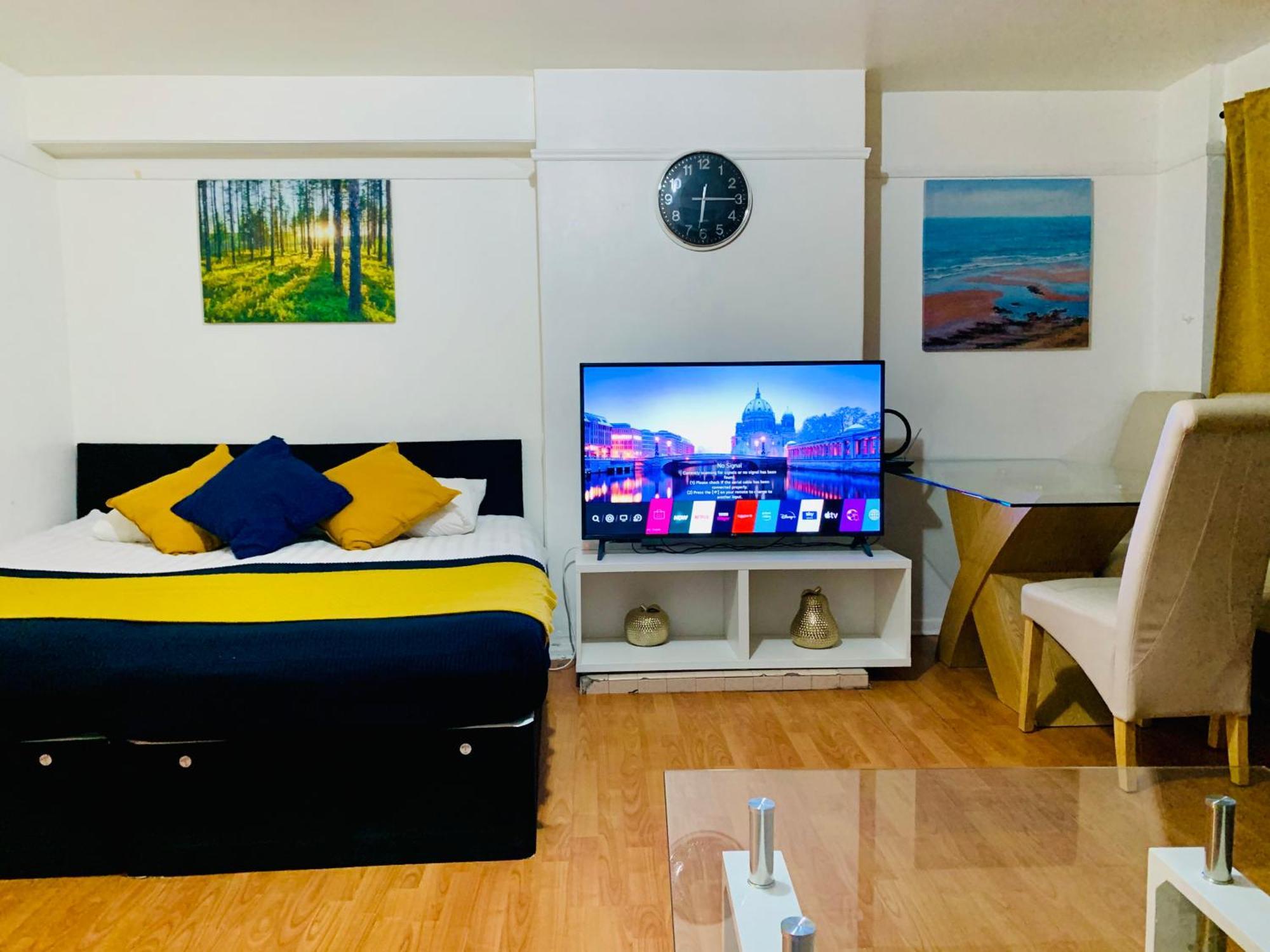 Apartment Stratford 3 Bedrooms House, Separate Reception, Close To Abba, Westfield, Olympic Stadium *