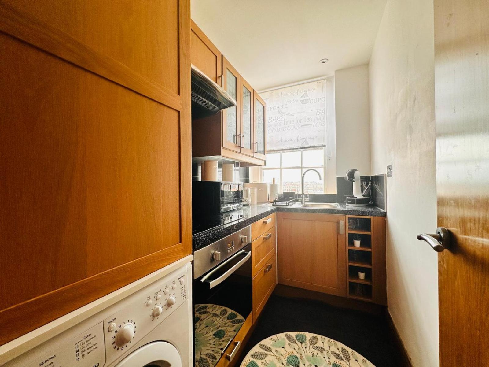 Stunning Flat Next To Hyde Park
