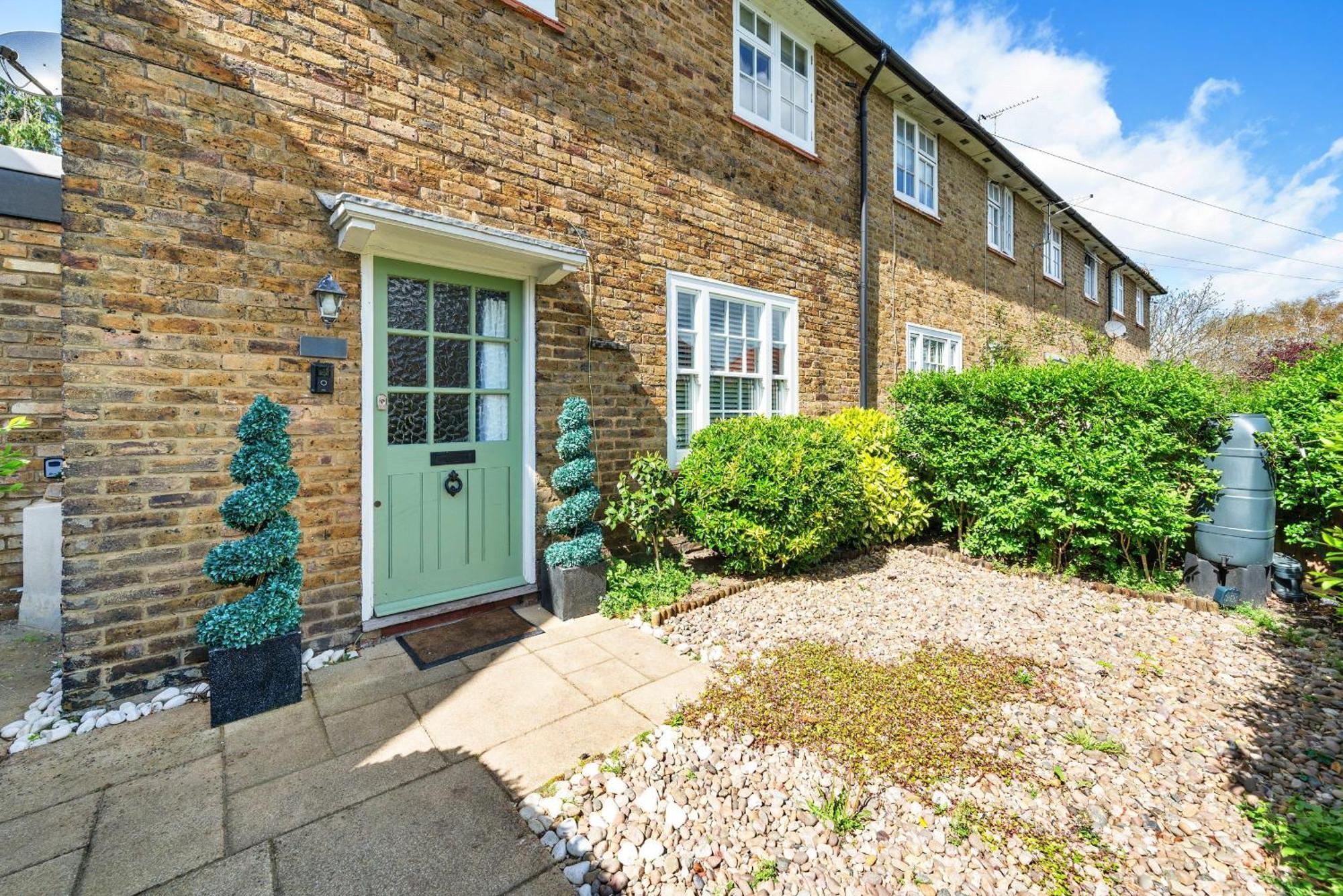 Holiday home Finest Retreats - The Secret Garden, Nr Wimbledon *