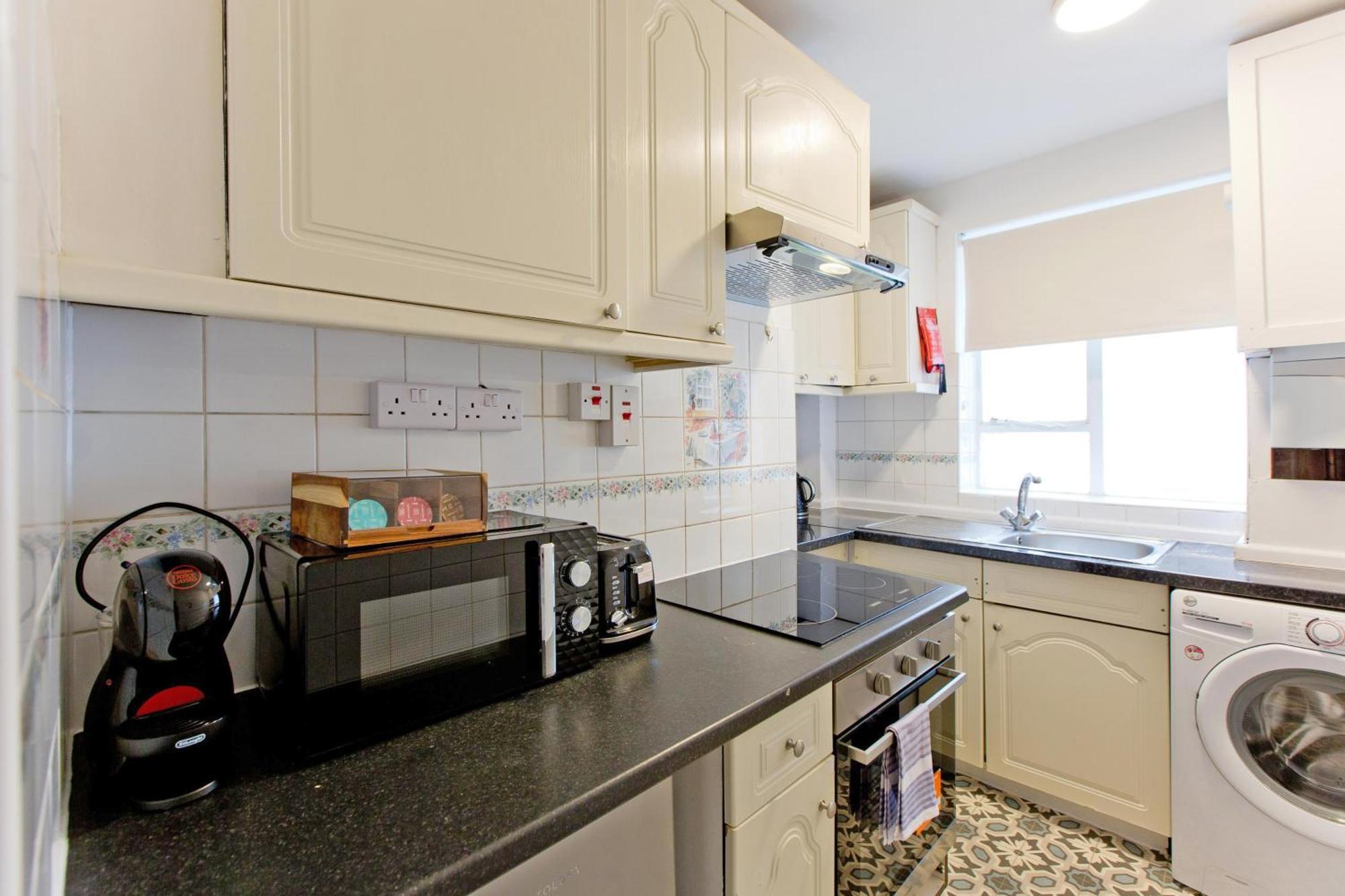 Apartment Imperial Leinster Garden London