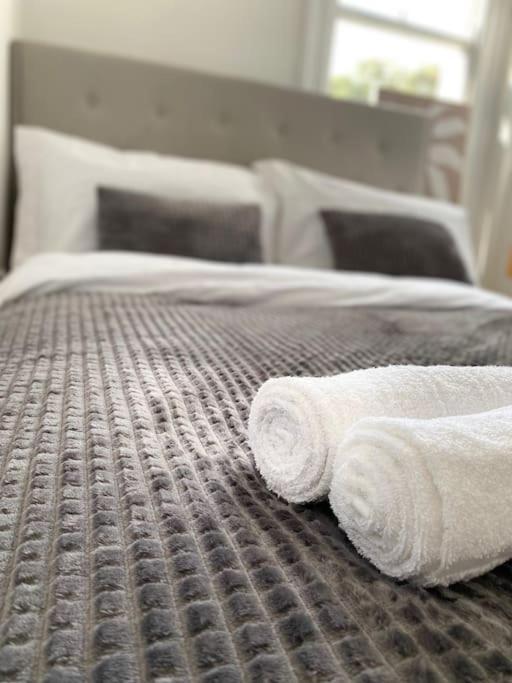 Apartment Flat 3 Gr 1 Bedroom 3 Mins Walk Mile End Station