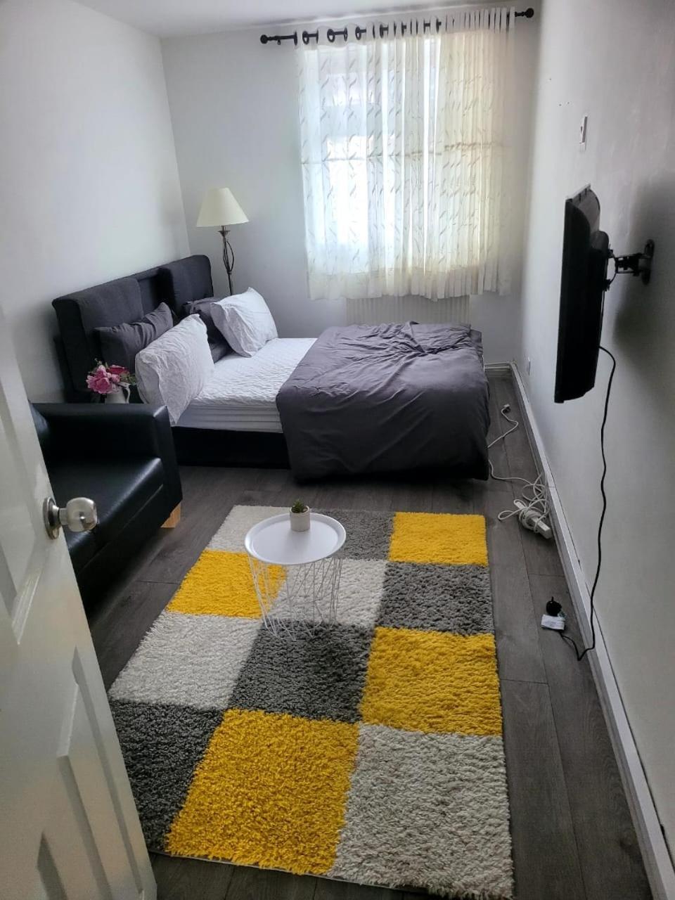 Privatunterkunft Simplyguests *